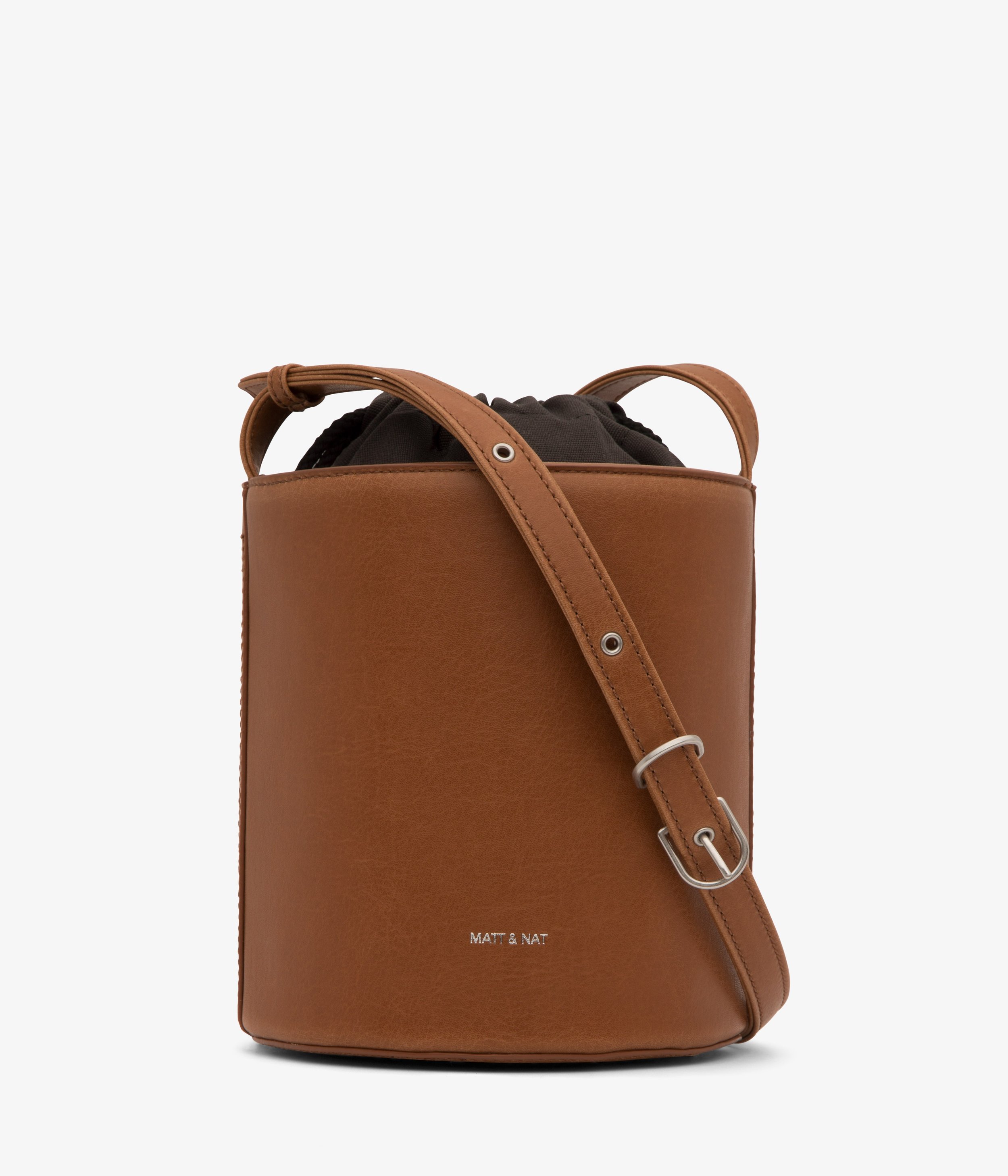 Bini Bucket Bag in Chili - $125