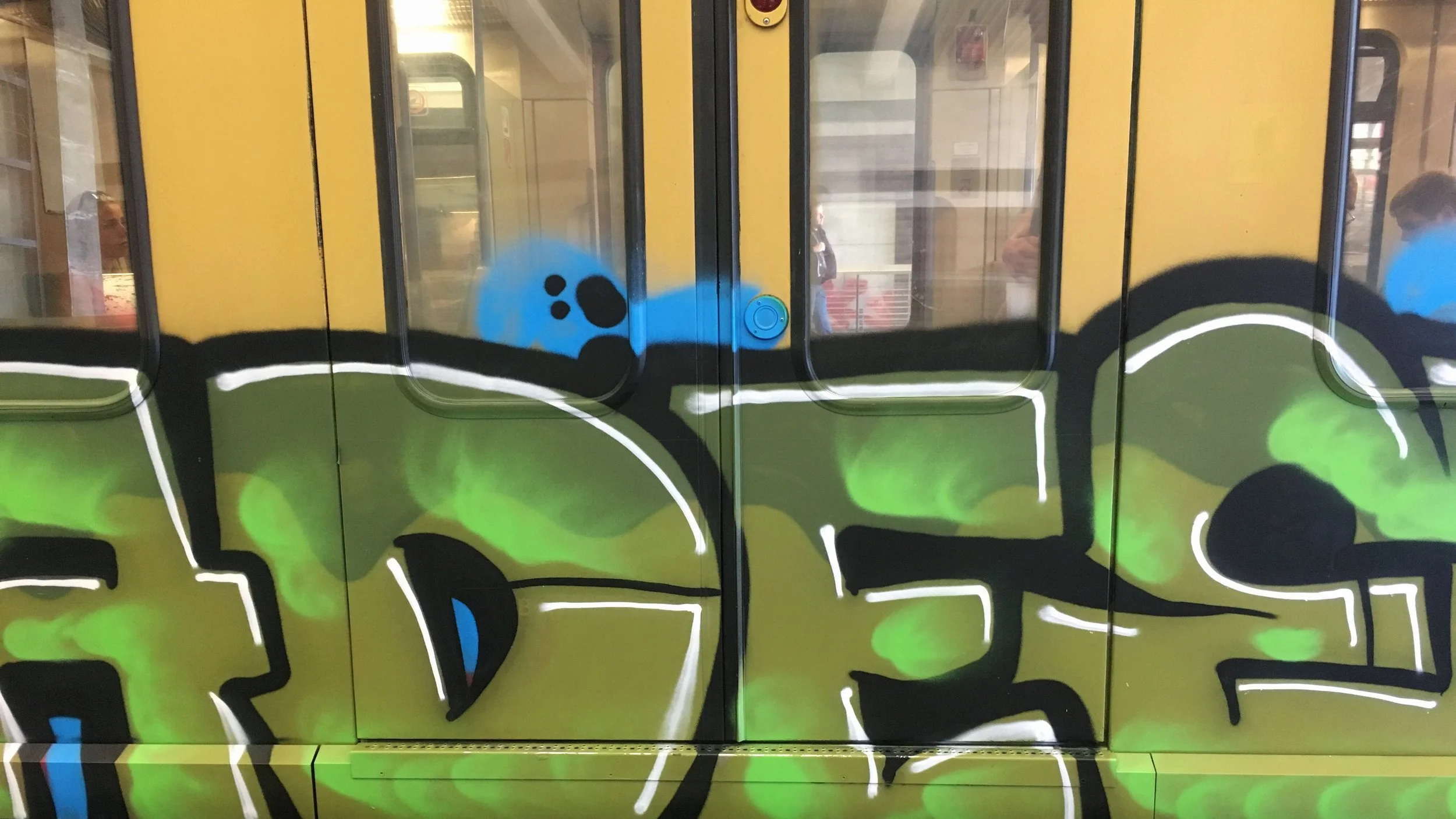 can't remember last time I saw #paintedtrains