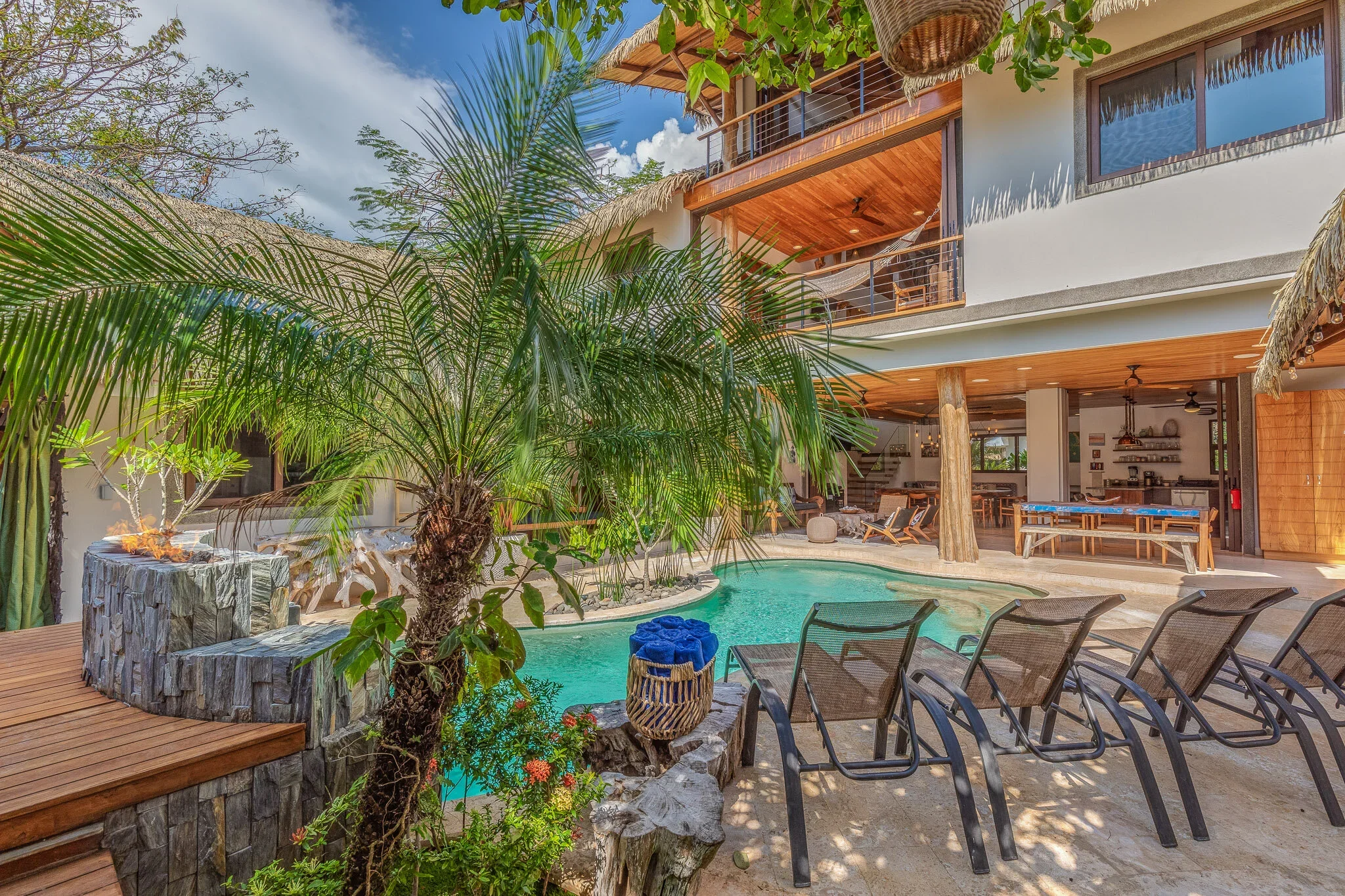 The Luxury of Togetherness: Why Villa Zona Azul is the Ultimate Multigenerational Retreat