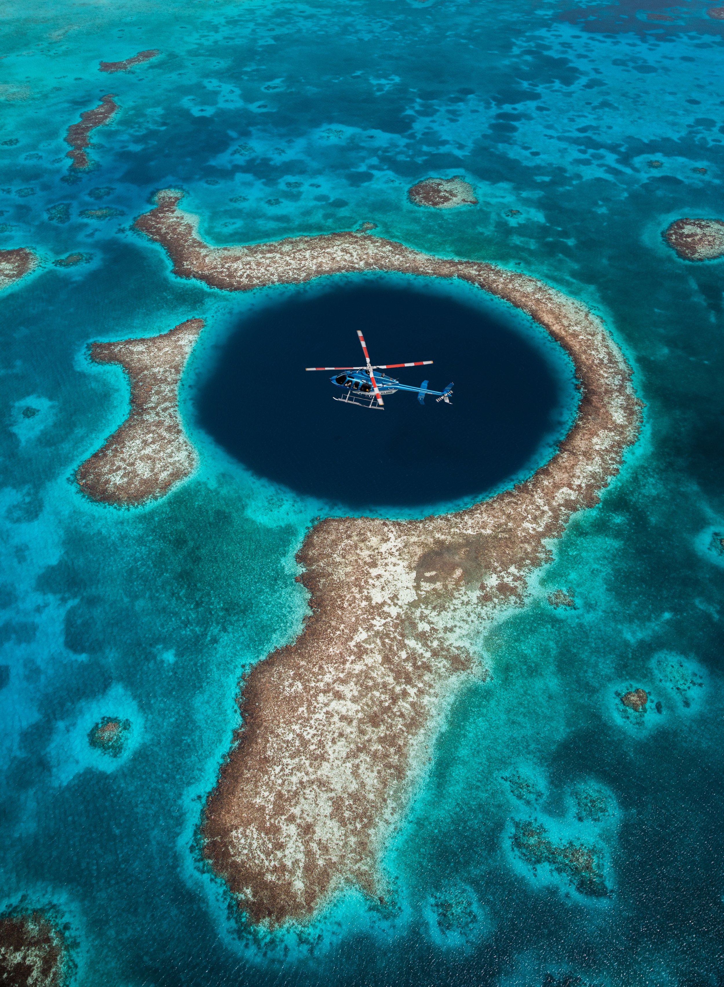 The Great Blue Hole Bell 407