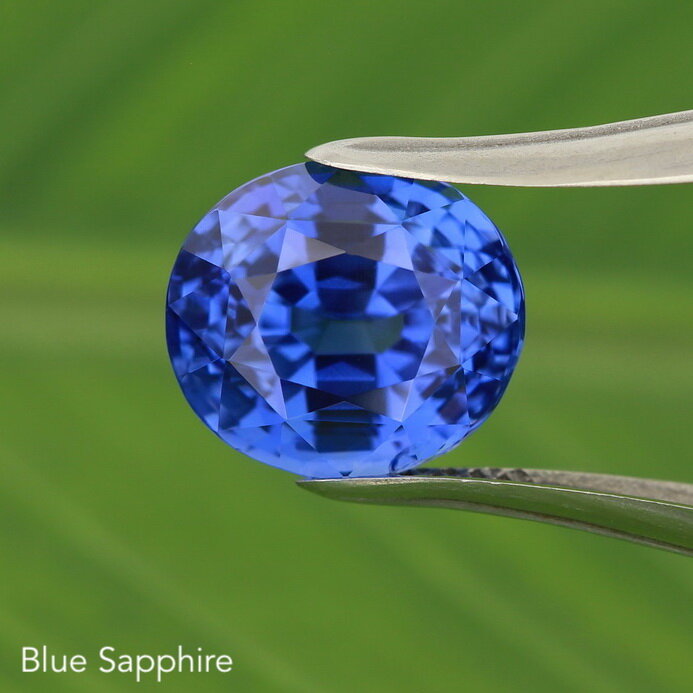 Sapphire N 5.65cts Blue oval  db 01180 _(3).jpg