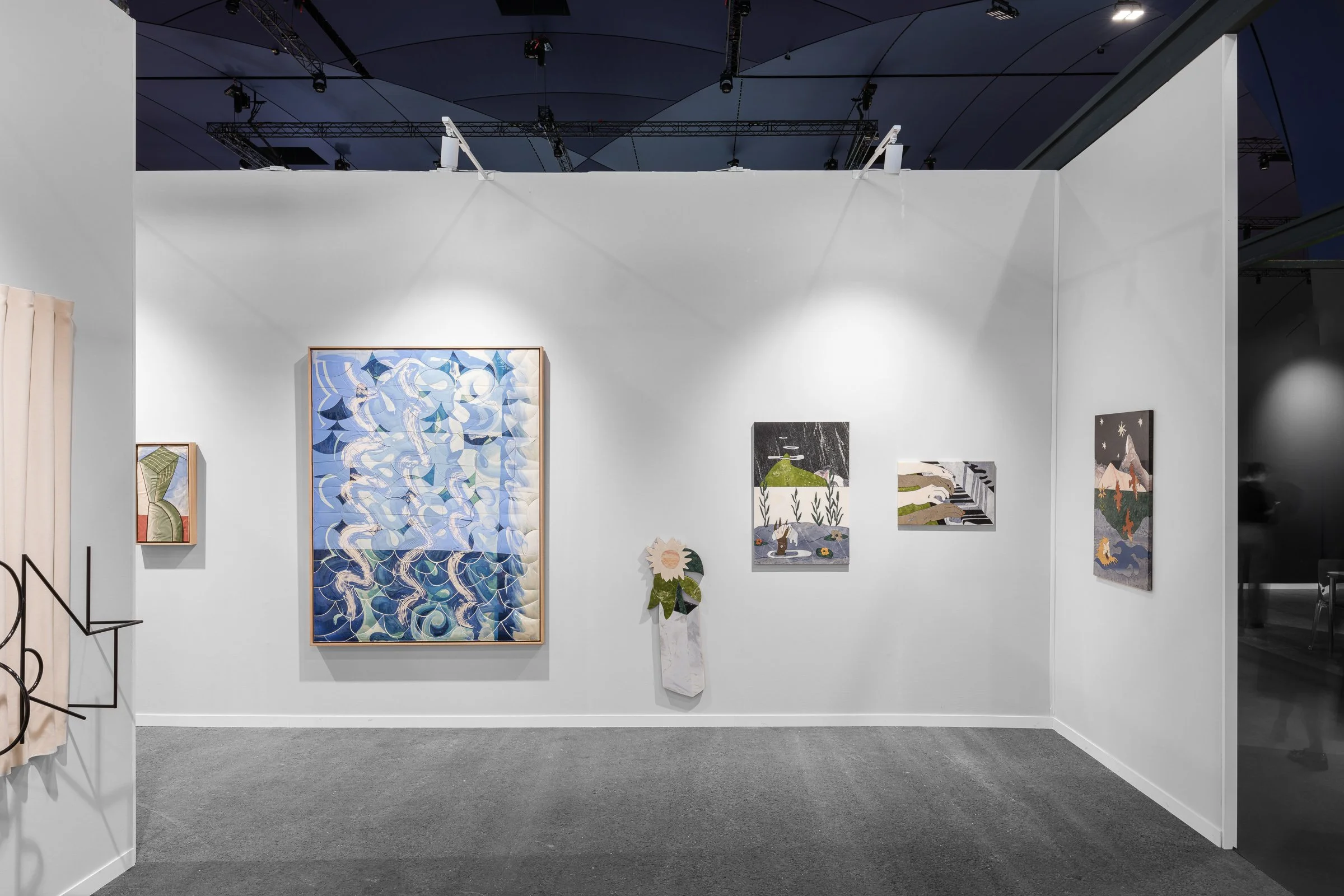 alice-guittard-double-v-gallery