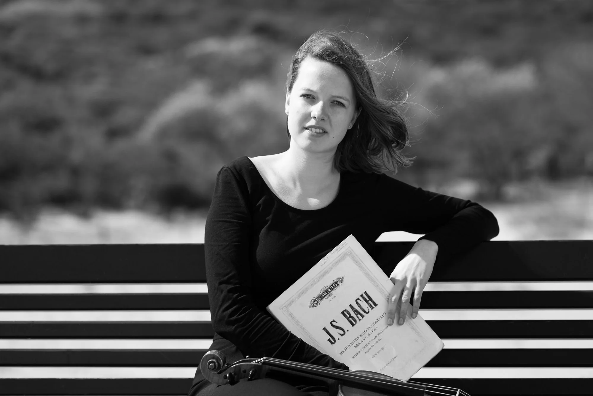  Viola player Rosanne Sloots 