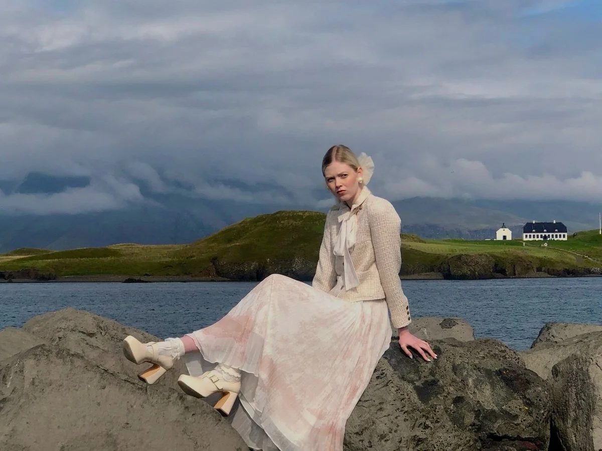 Swipe for some behind the scenes