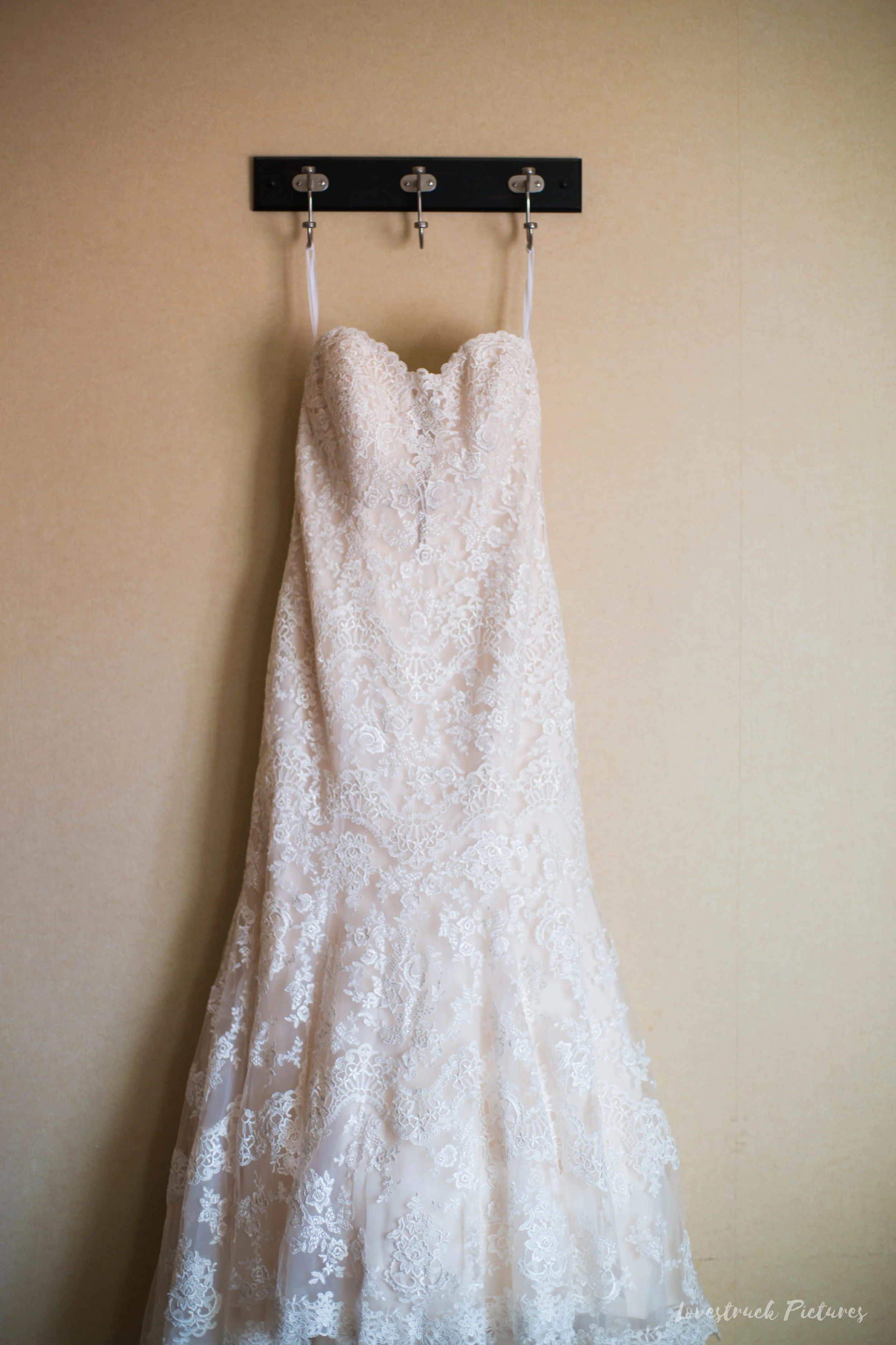NORMANDY_FARMS_WEDDING_BLUEBELL_PA--03.jpg