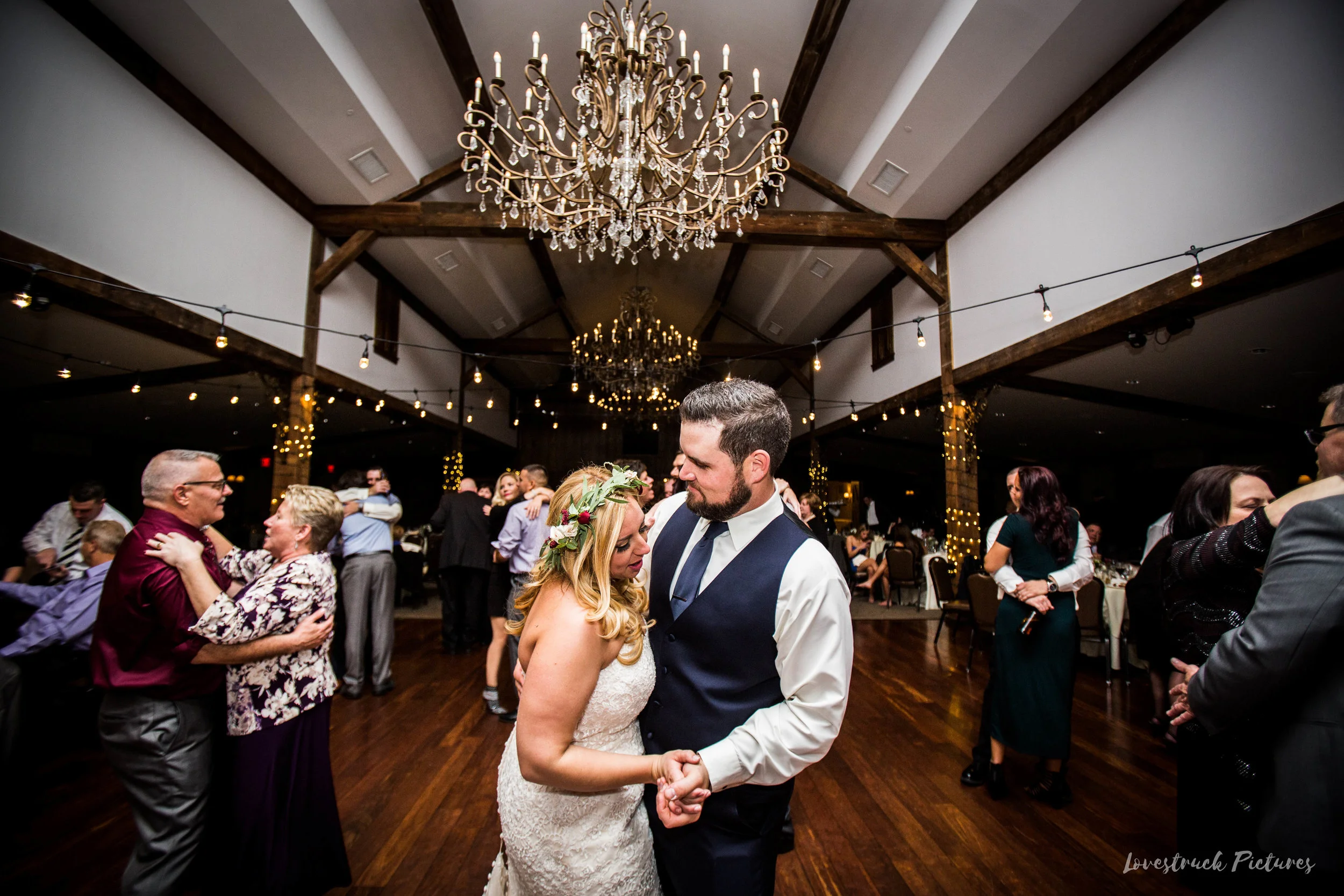 NORMANDY_FARMS_WEDDING_BLUEBELL_PA--84.jpg
