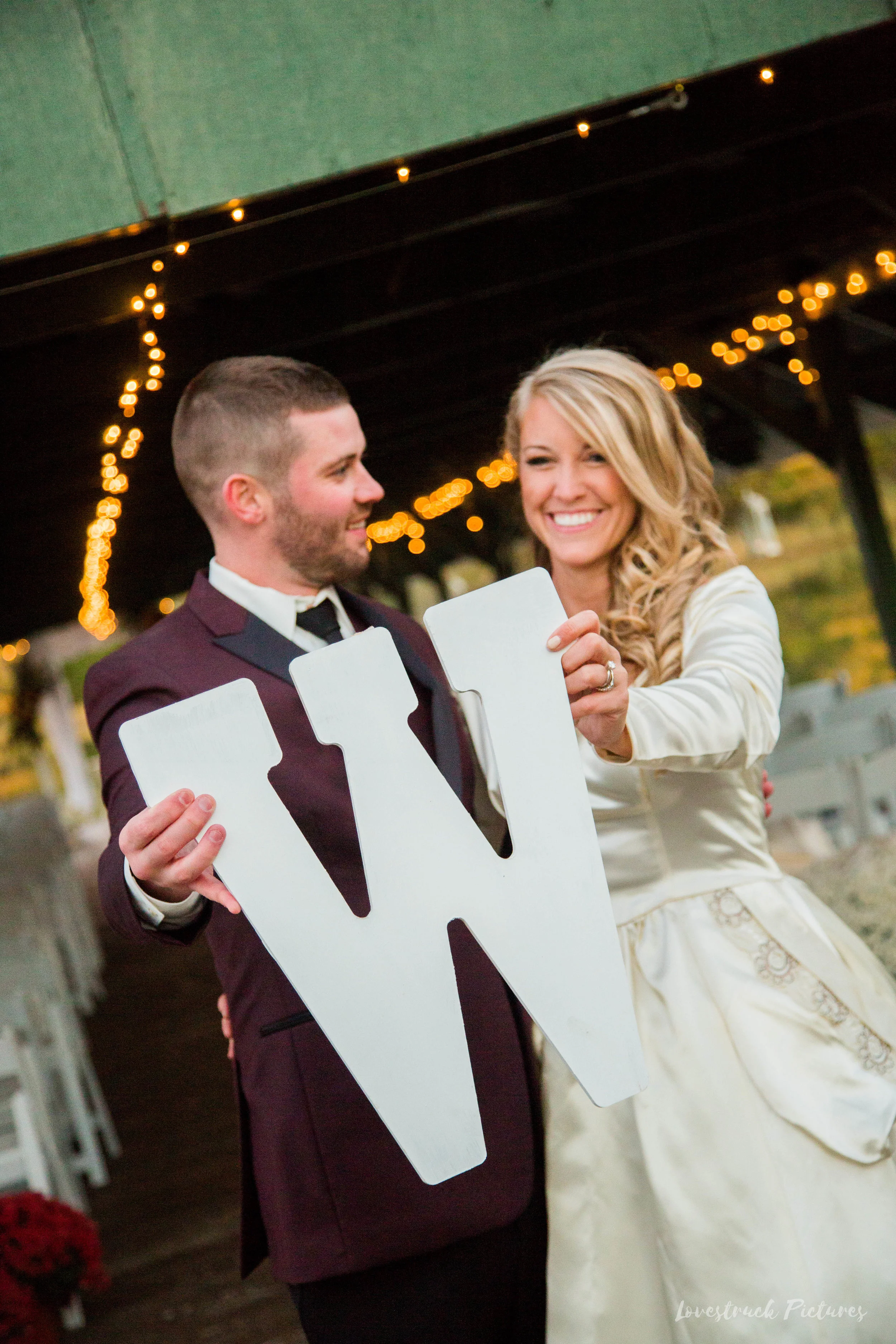 THE_OAKS_ON_THE_WATERFRONT_MARYLAND_WEDDING--9793.jpg