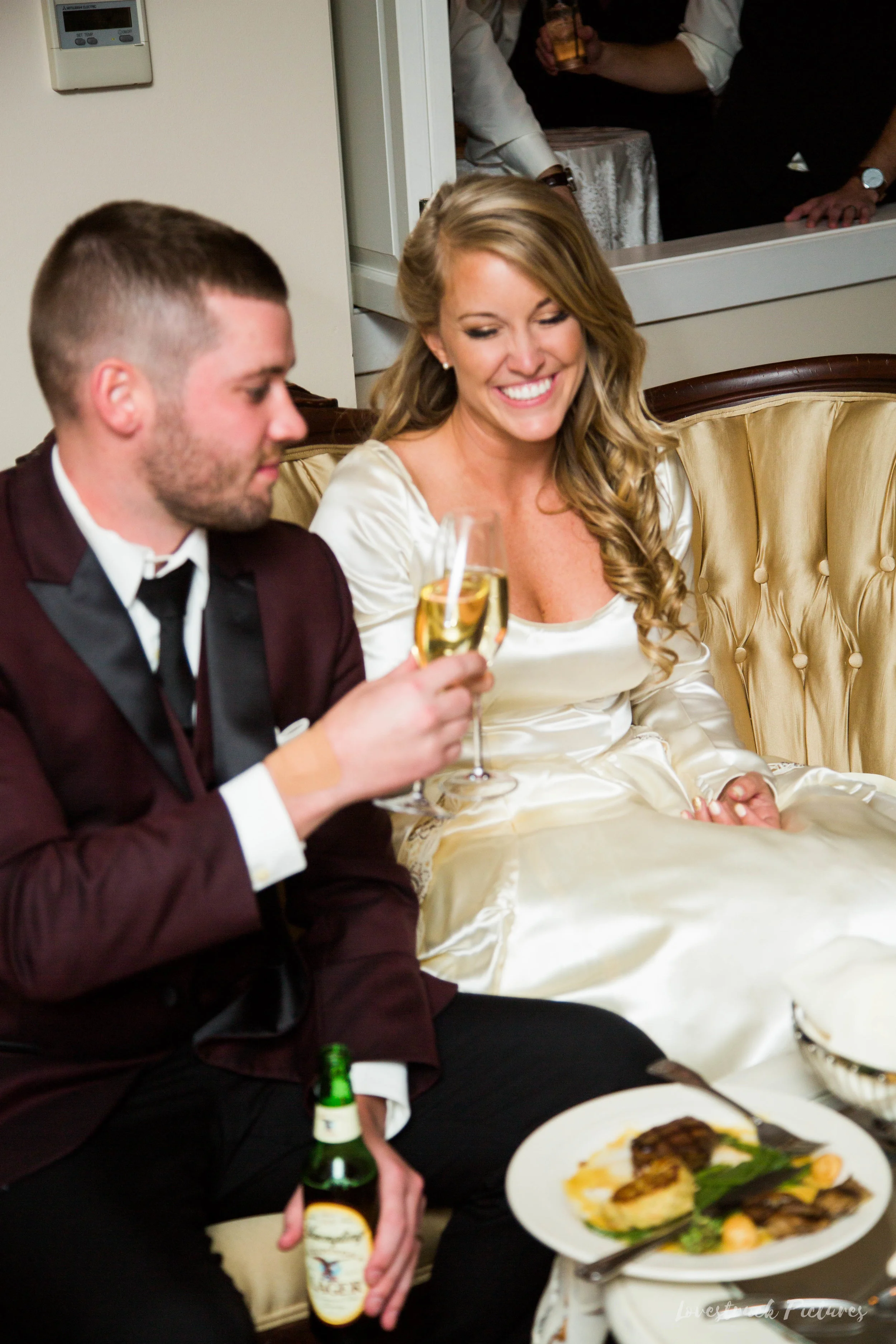 THE_OAKS_ON_THE_WATERFRONT_MARYLAND_WEDDING--9949.jpg