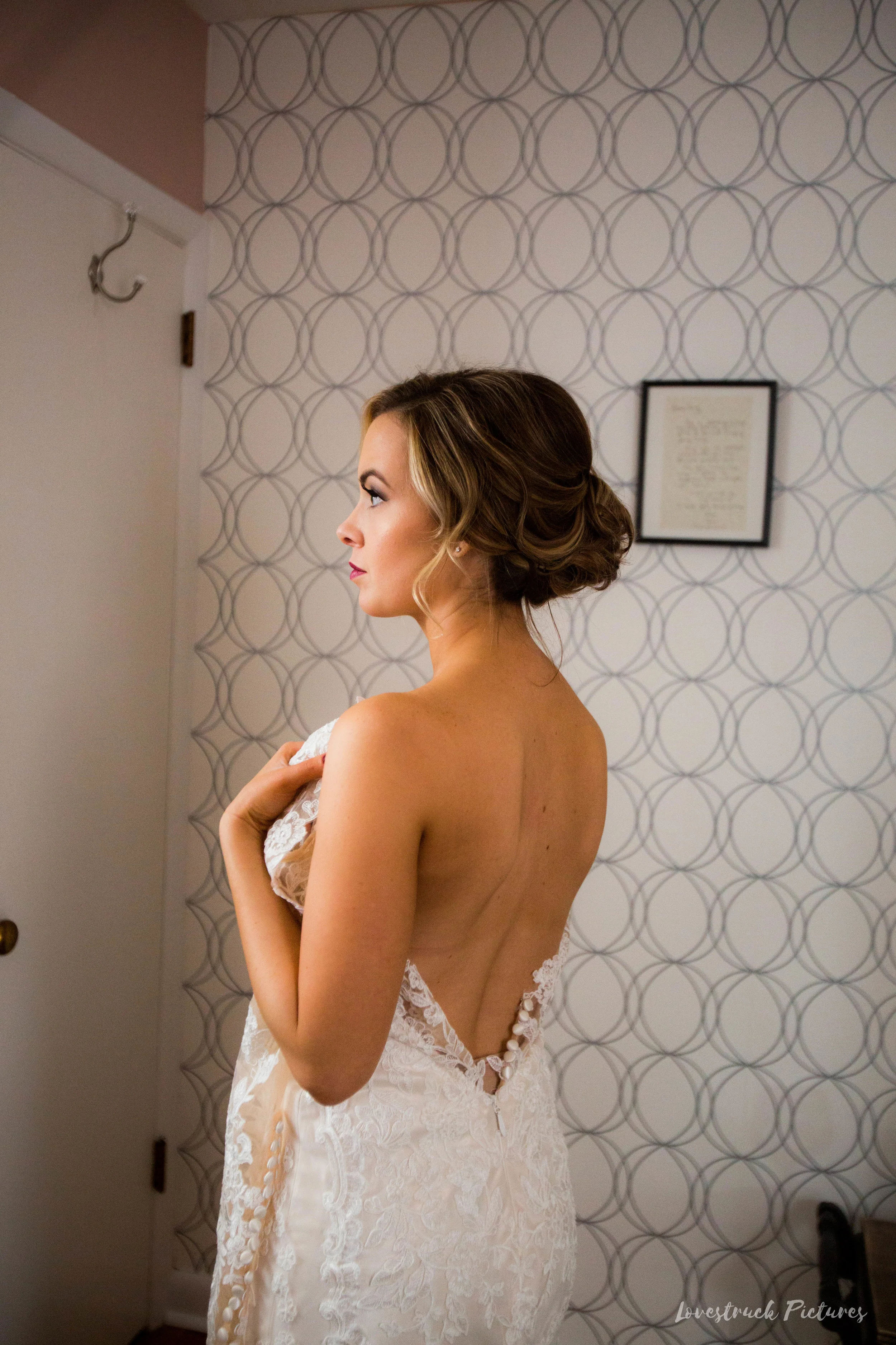 SOUTHAMPTON_ROOM_WEDDING--40.jpg