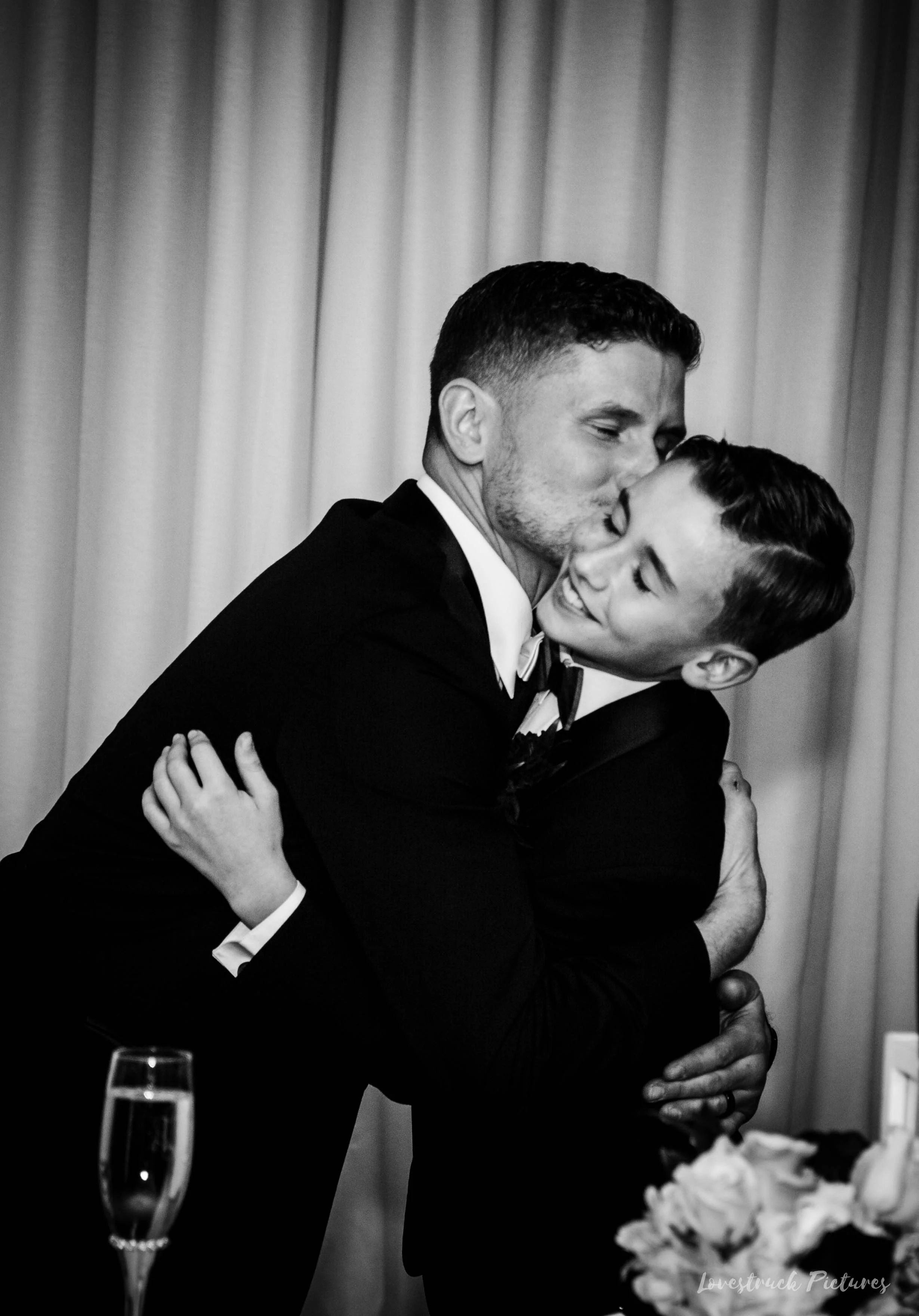 SOUTHAMPTON_ROOM_WEDDING--125.jpg