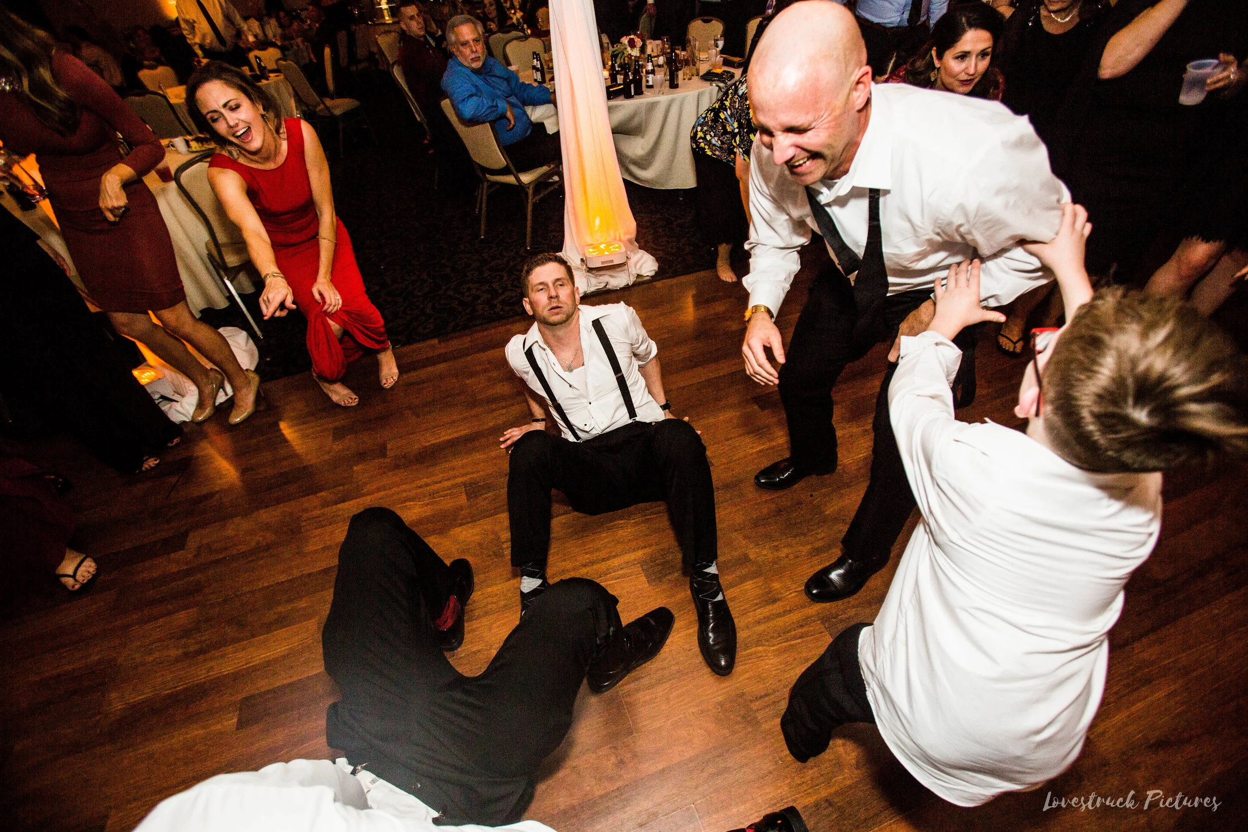 SOUTHAMPTON_ROOM_WEDDING--146.jpg