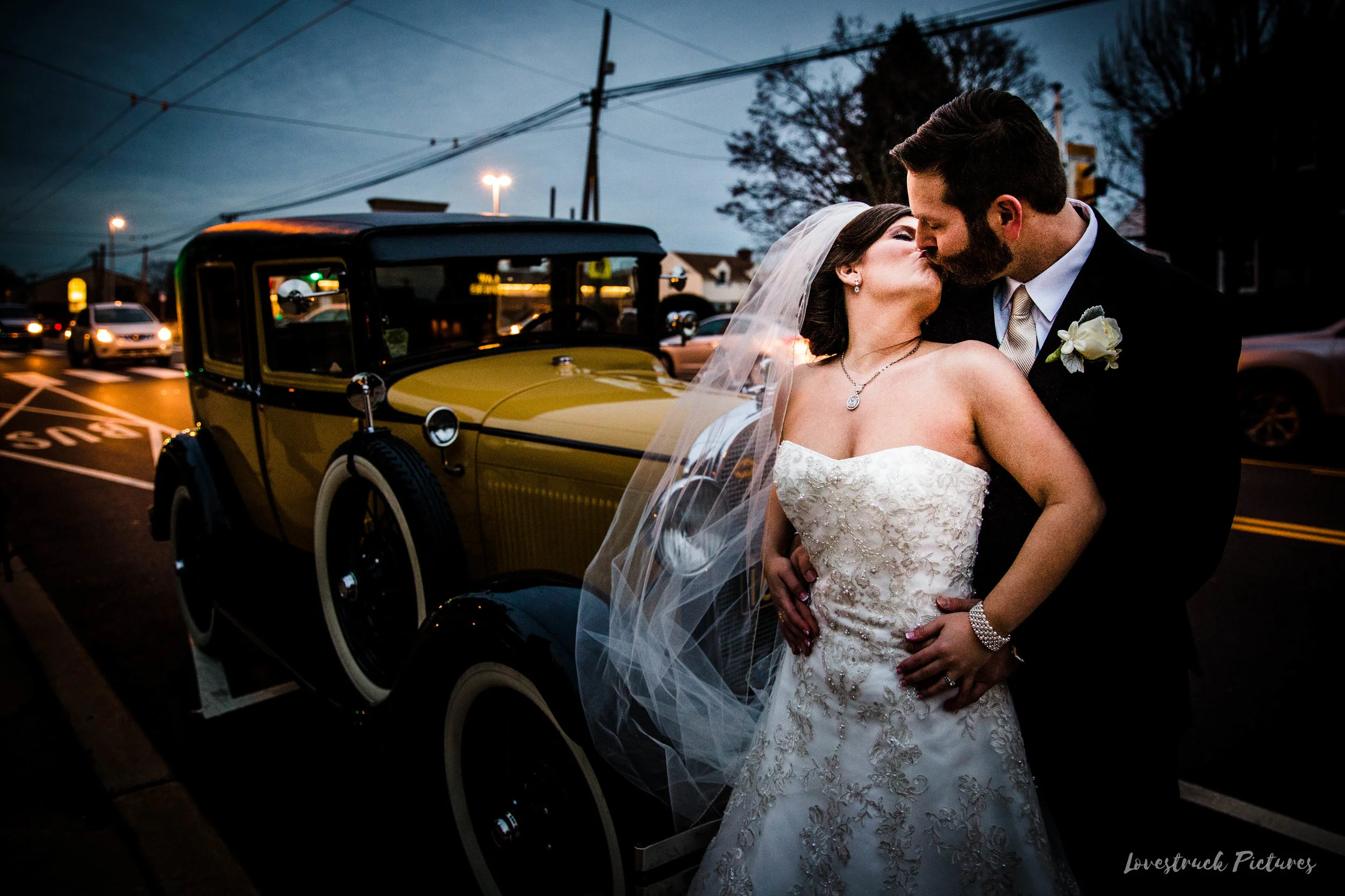 PHILADELPHIA_BALLROOM_WEDDING_PHOTOGRAPHY--71.jpg