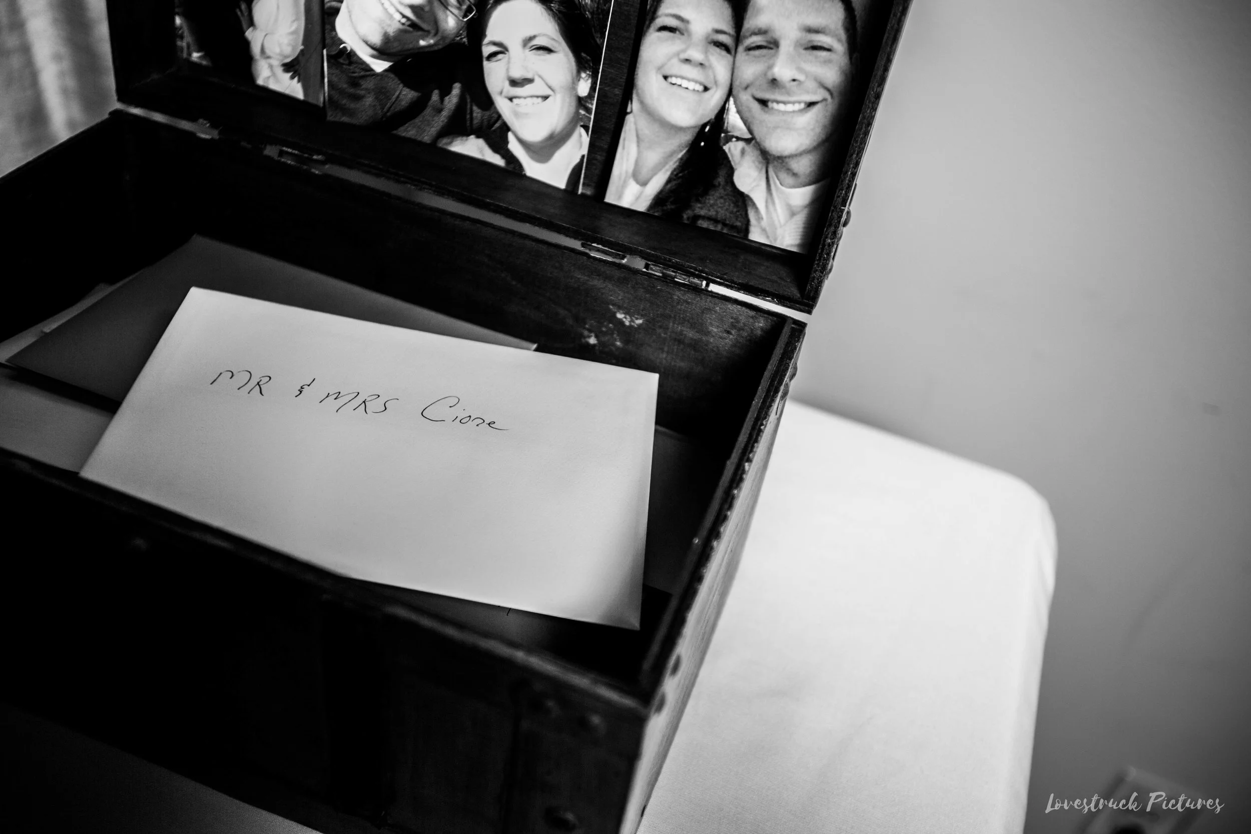 PHILADELPHIA_BALLROOM_WEDDING_PHOTOGRAPHY--84.jpg