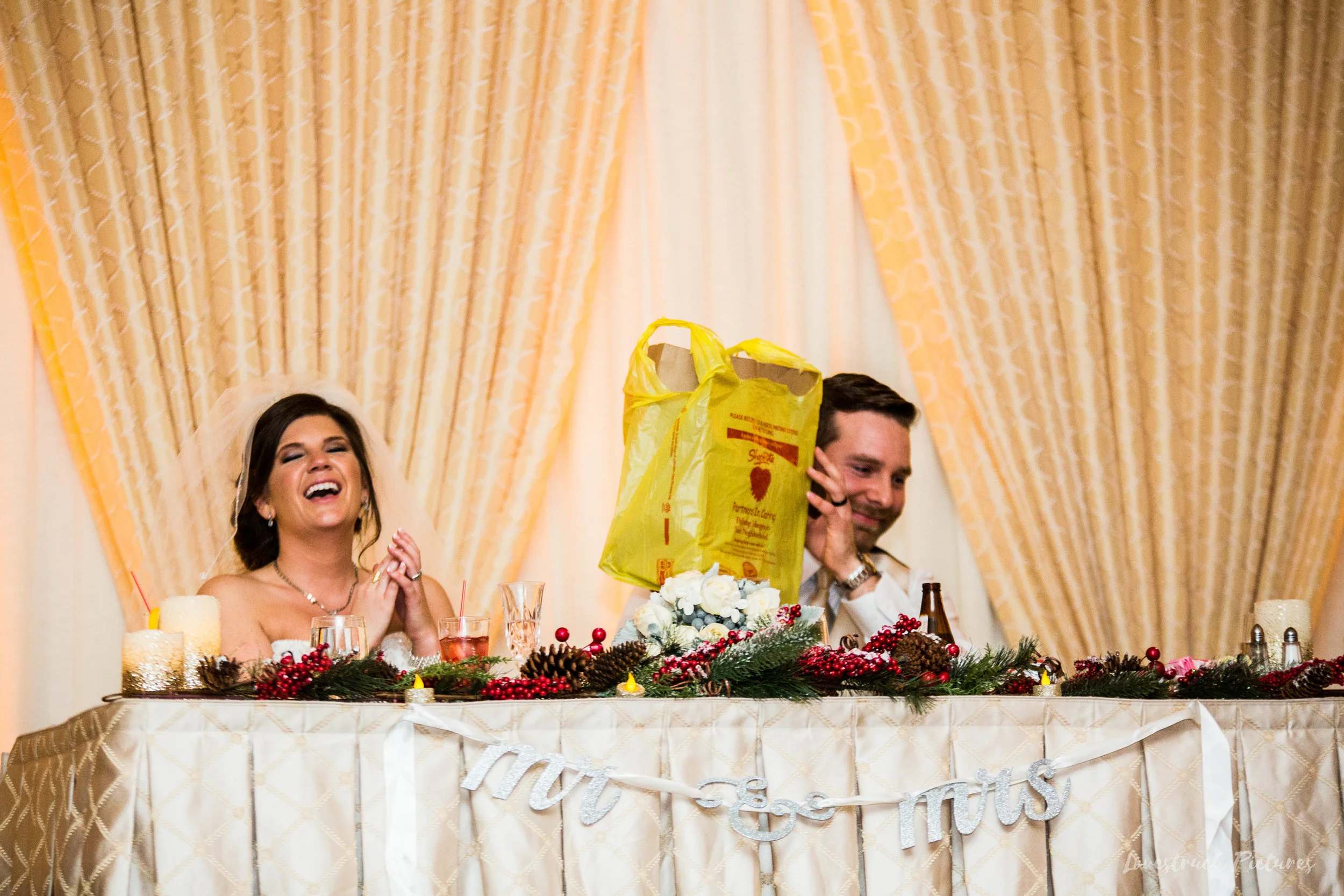 PHILADELPHIA_BALLROOM_WEDDING_PHOTOGRAPHY--108.jpg