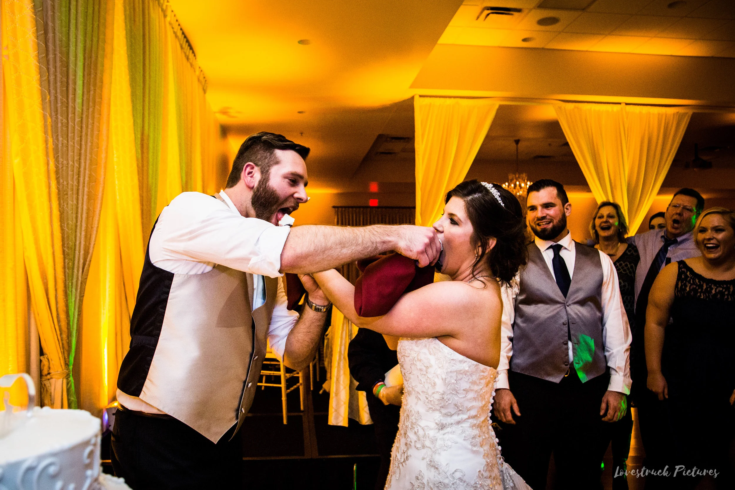 PHILADELPHIA_BALLROOM_WEDDING_PHOTOGRAPHY--120.jpg
