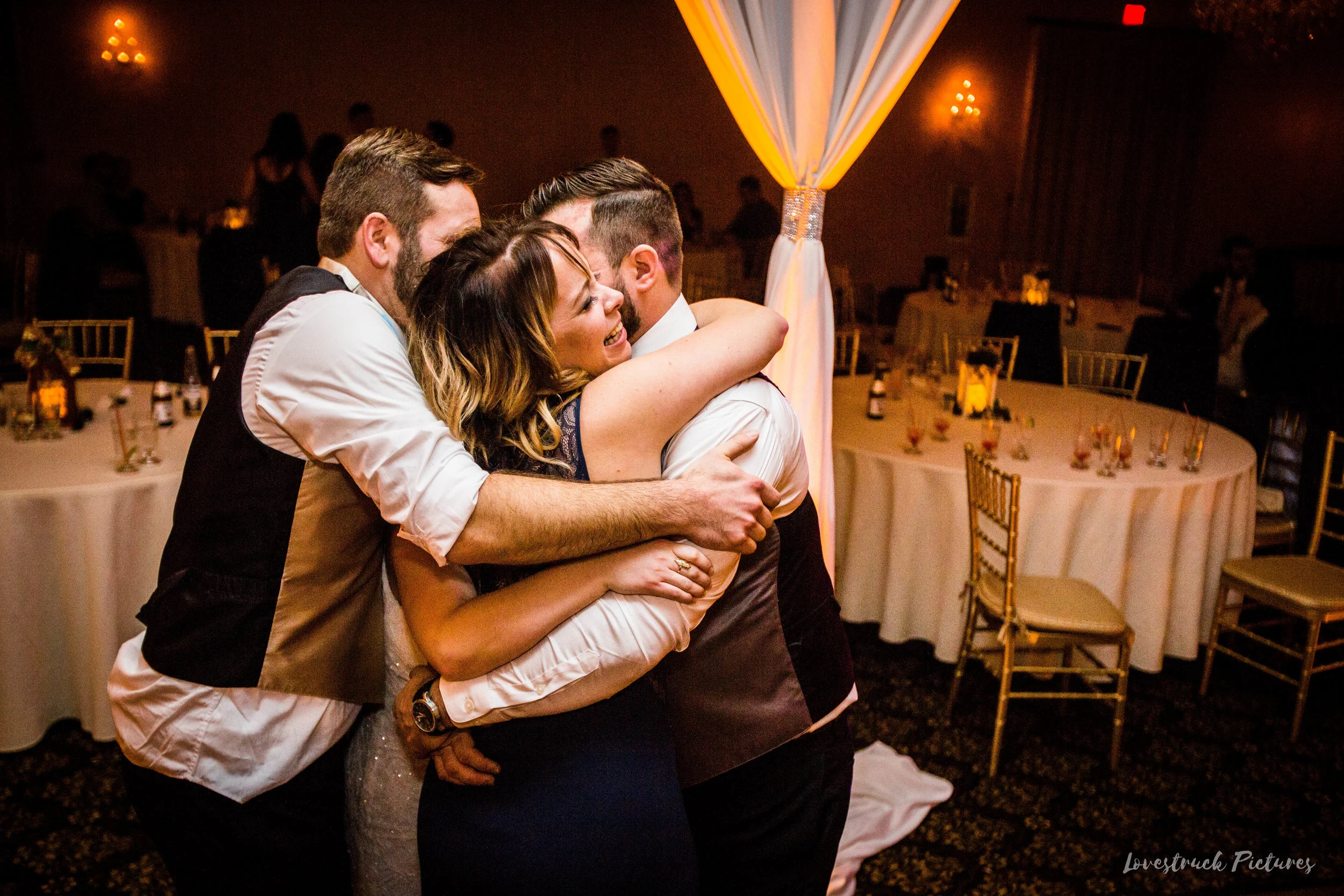 PHILADELPHIA_BALLROOM_WEDDING_PHOTOGRAPHY--133.jpg