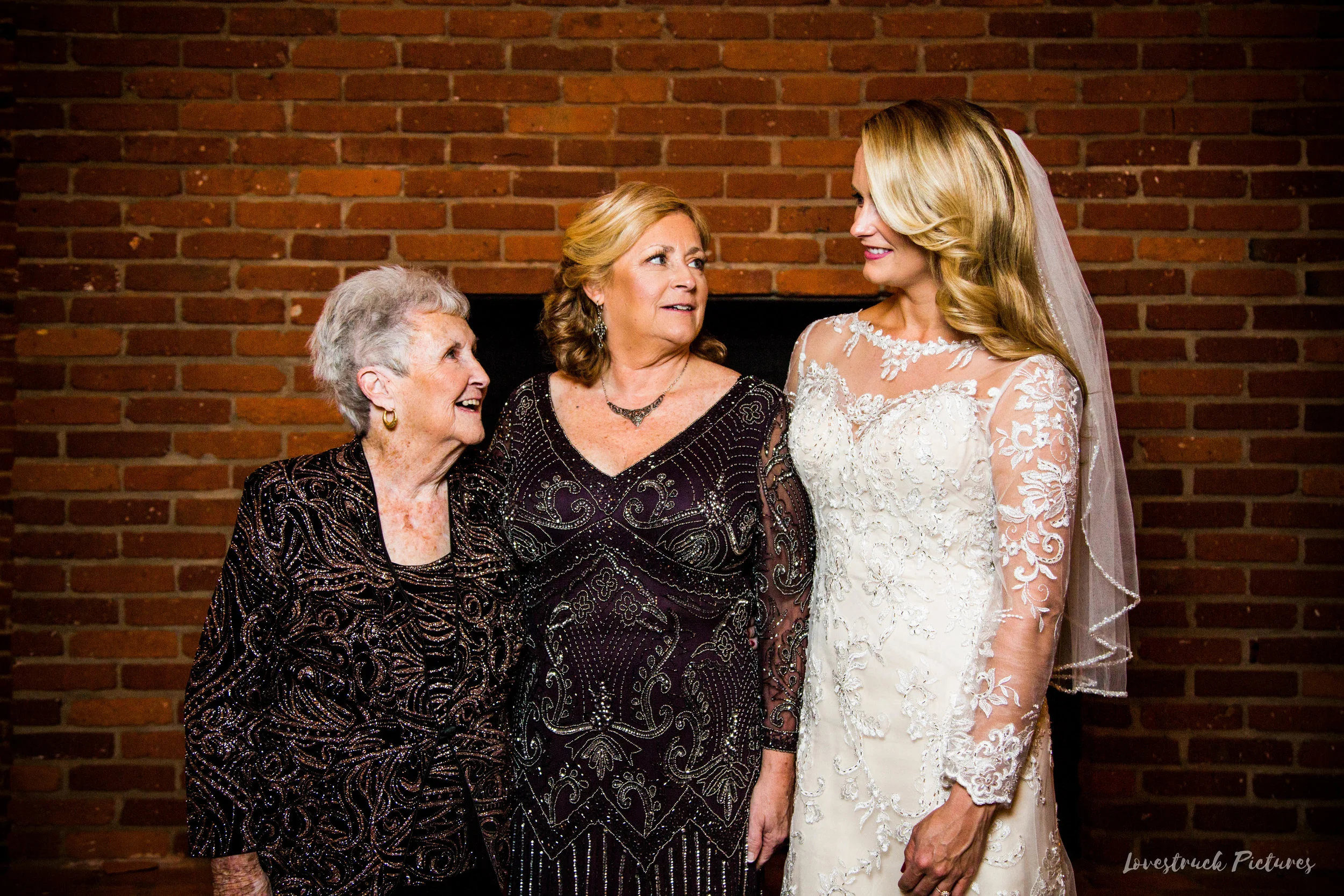 CORK_FACTORY_WEDDING_LANCASTER--255.jpg
