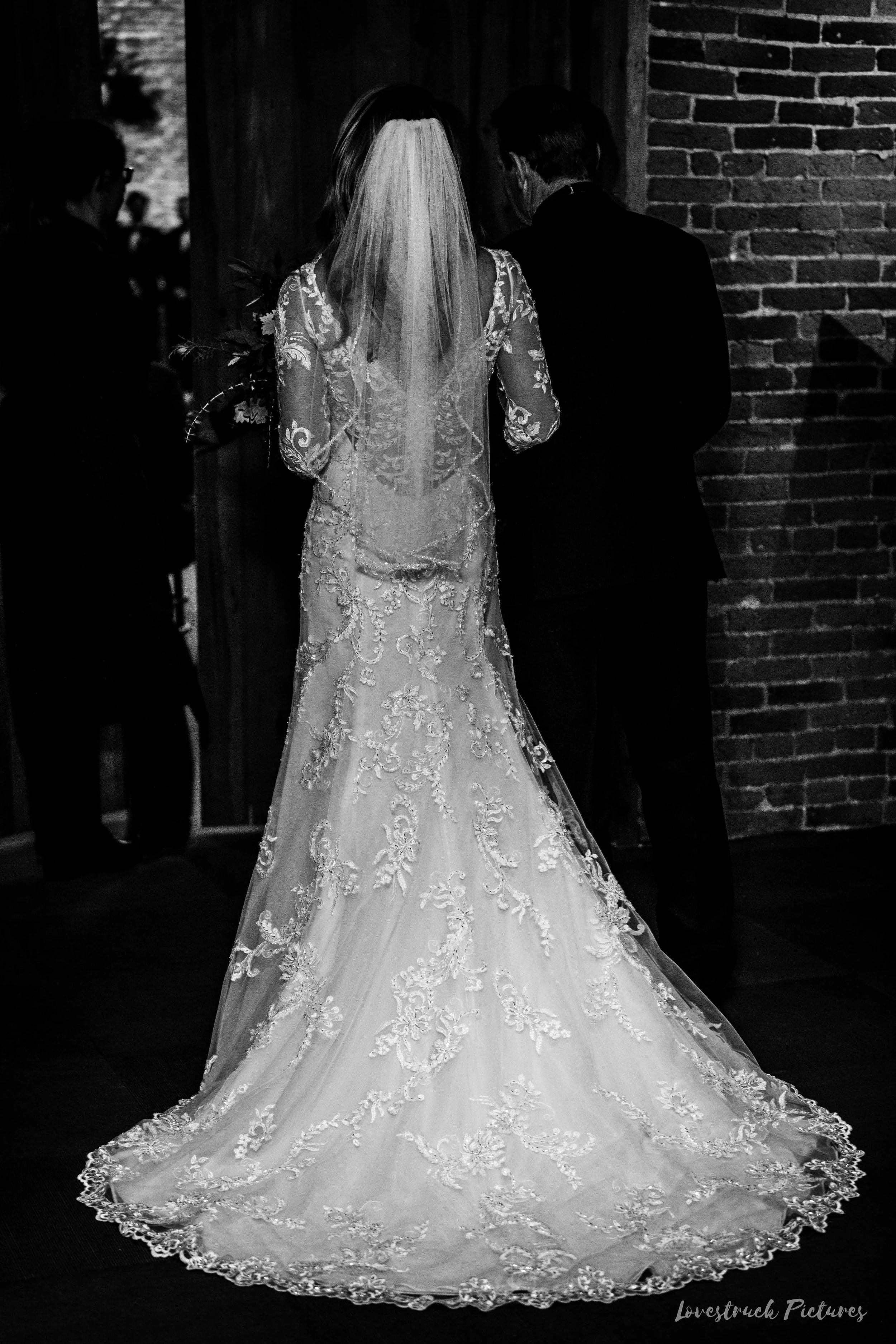 CORK_FACTORY_WEDDING_LANCASTER--280.jpg
