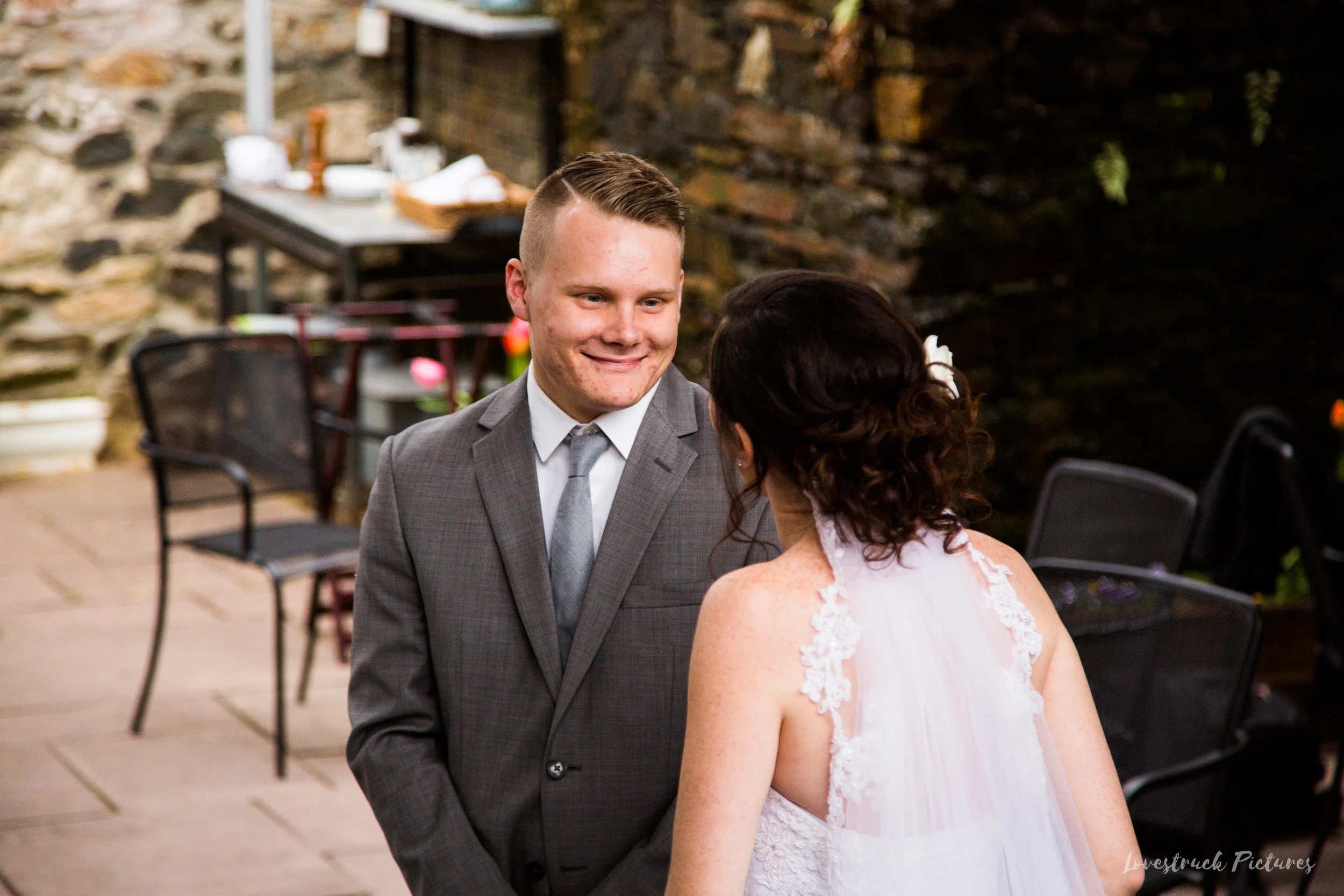 LOVESTRUCK PICTURES WEDDING PHOTOGRAPHY PHILADELPHIA -039.jpg