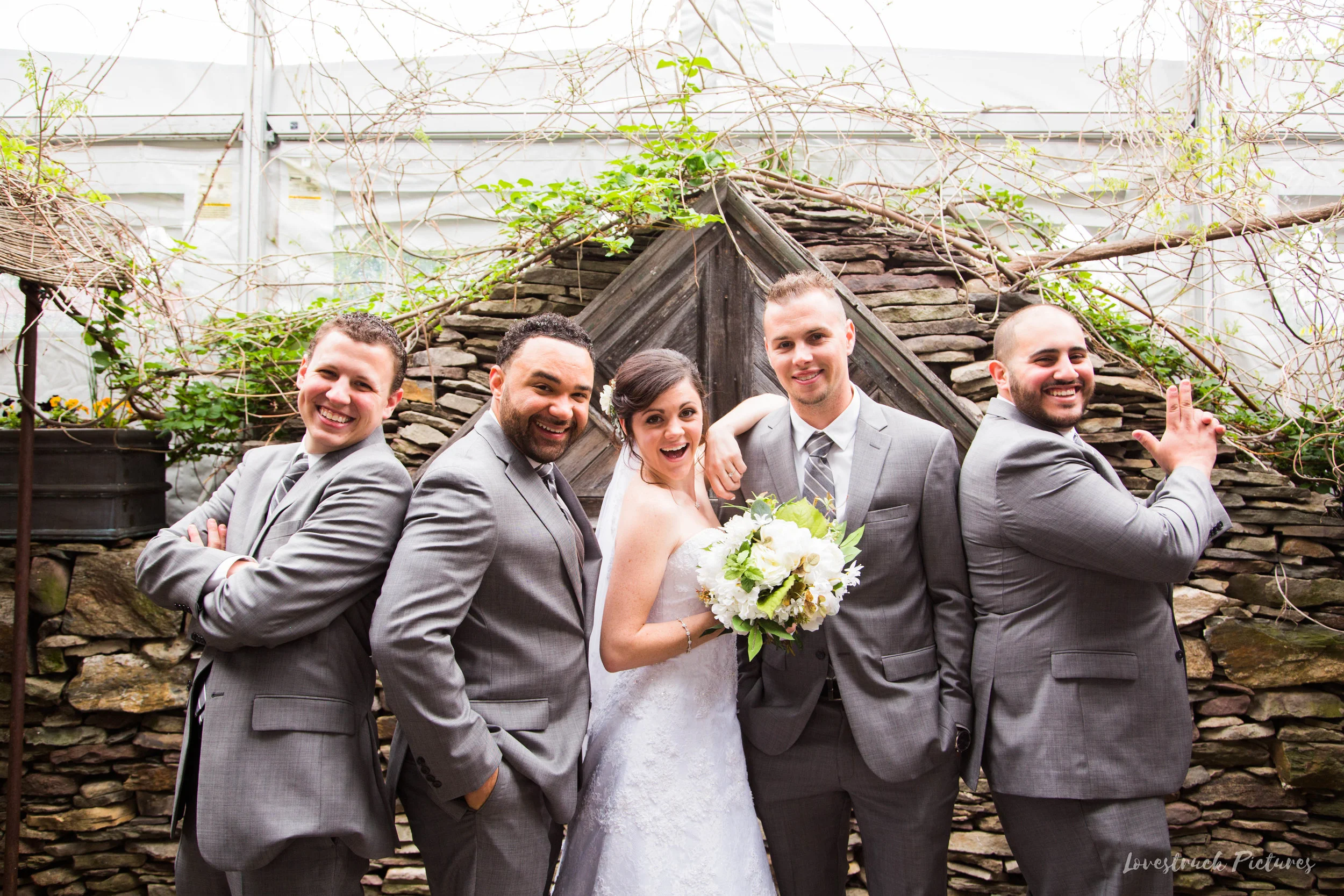 LOVESTRUCK PICTURES WEDDING PHOTOGRAPHY PHILADELPHIA -055.jpg