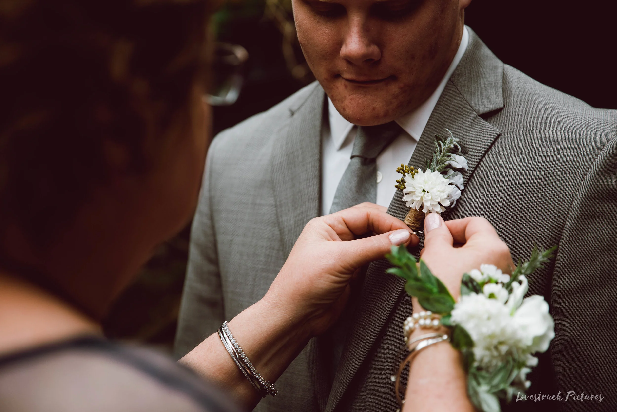 LOVESTRUCK PICTURES WEDDING PHOTOGRAPHY PHILADELPHIA -058.jpg