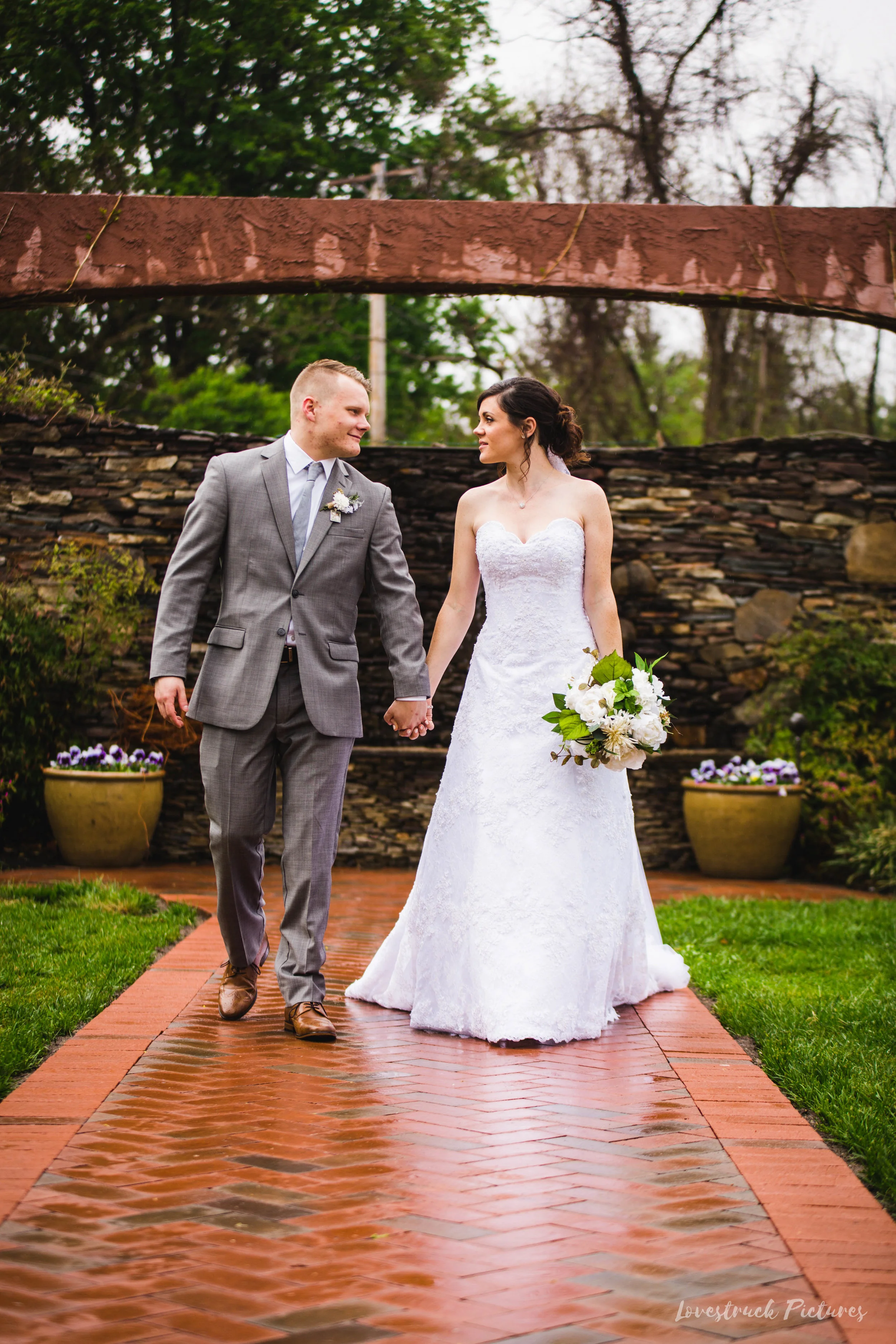 LOVESTRUCK PICTURES WEDDING PHOTOGRAPHY PHILADELPHIA -078.jpg