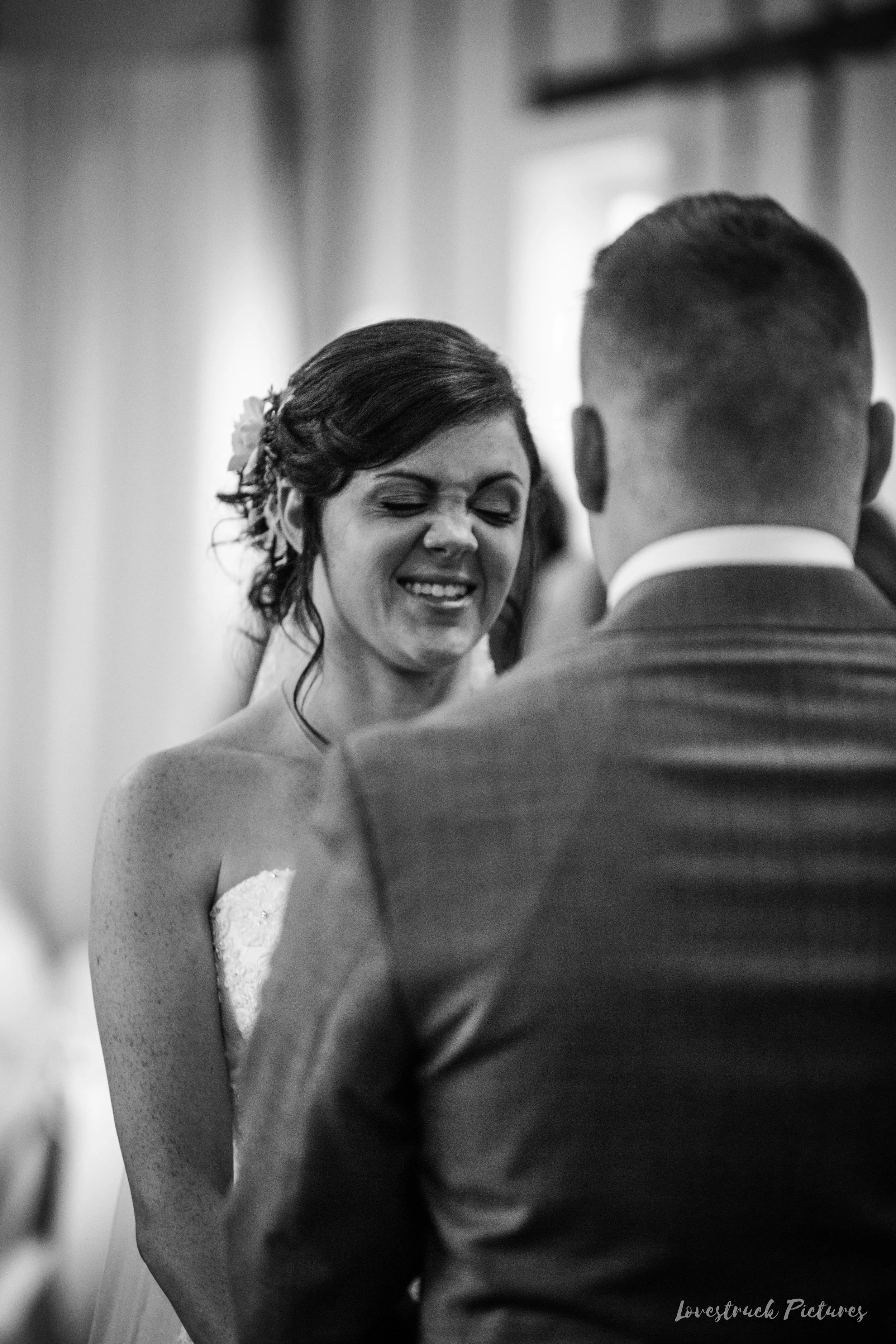 LOVESTRUCK PICTURES WEDDING PHOTOGRAPHY PHILADELPHIA -093.jpg