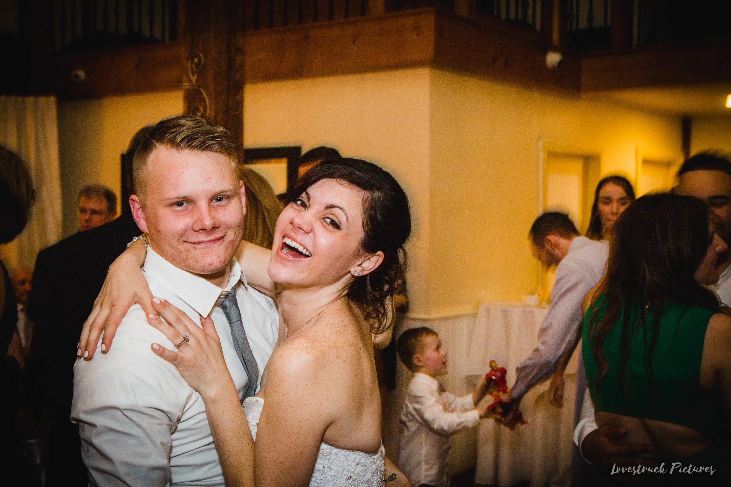 LOVESTRUCK PICTURES WEDDING PHOTOGRAPHY PHILADELPHIA -152.jpg