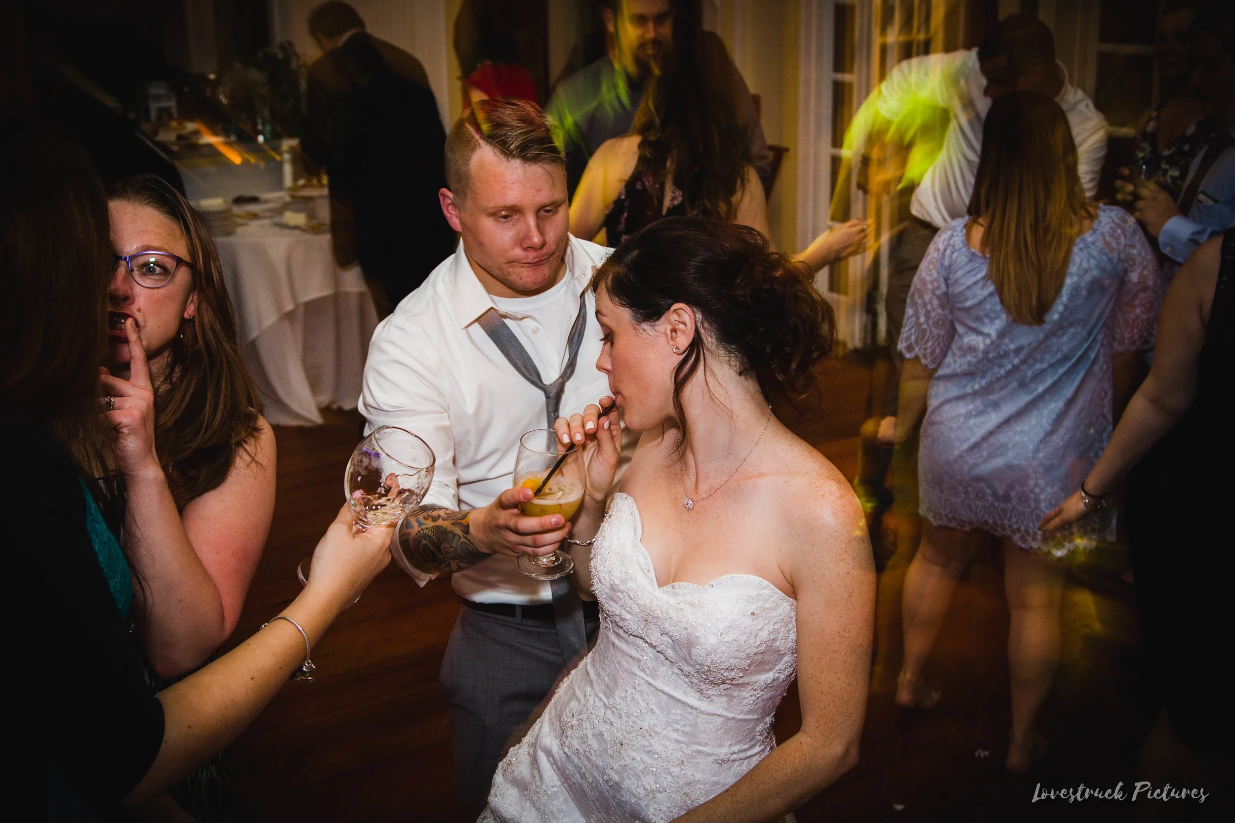 LOVESTRUCK PICTURES WEDDING PHOTOGRAPHY PHILADELPHIA -157.jpg