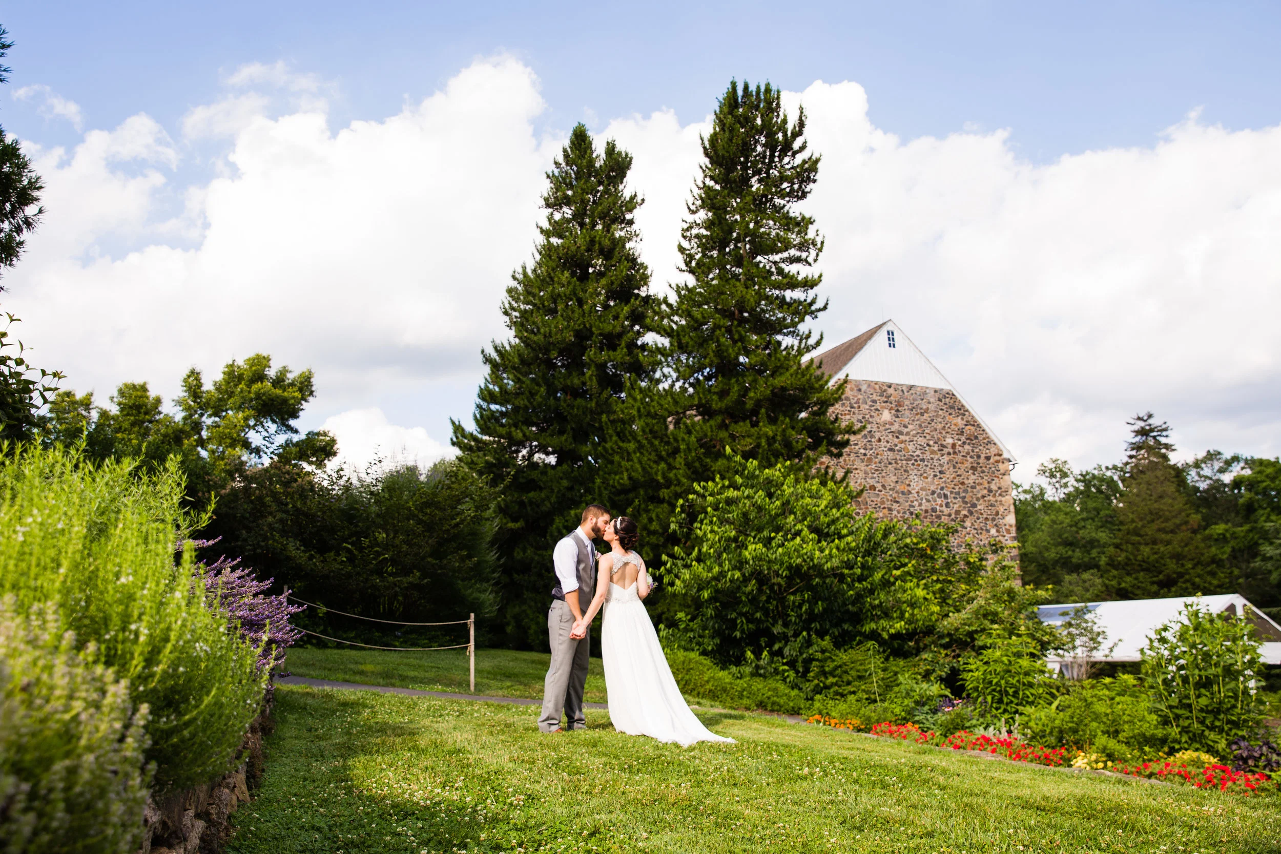 TYLER ARBORETUM WEDDING PHOTOGRAPHY LOVESTRUCK PICTURES-044.jpg
