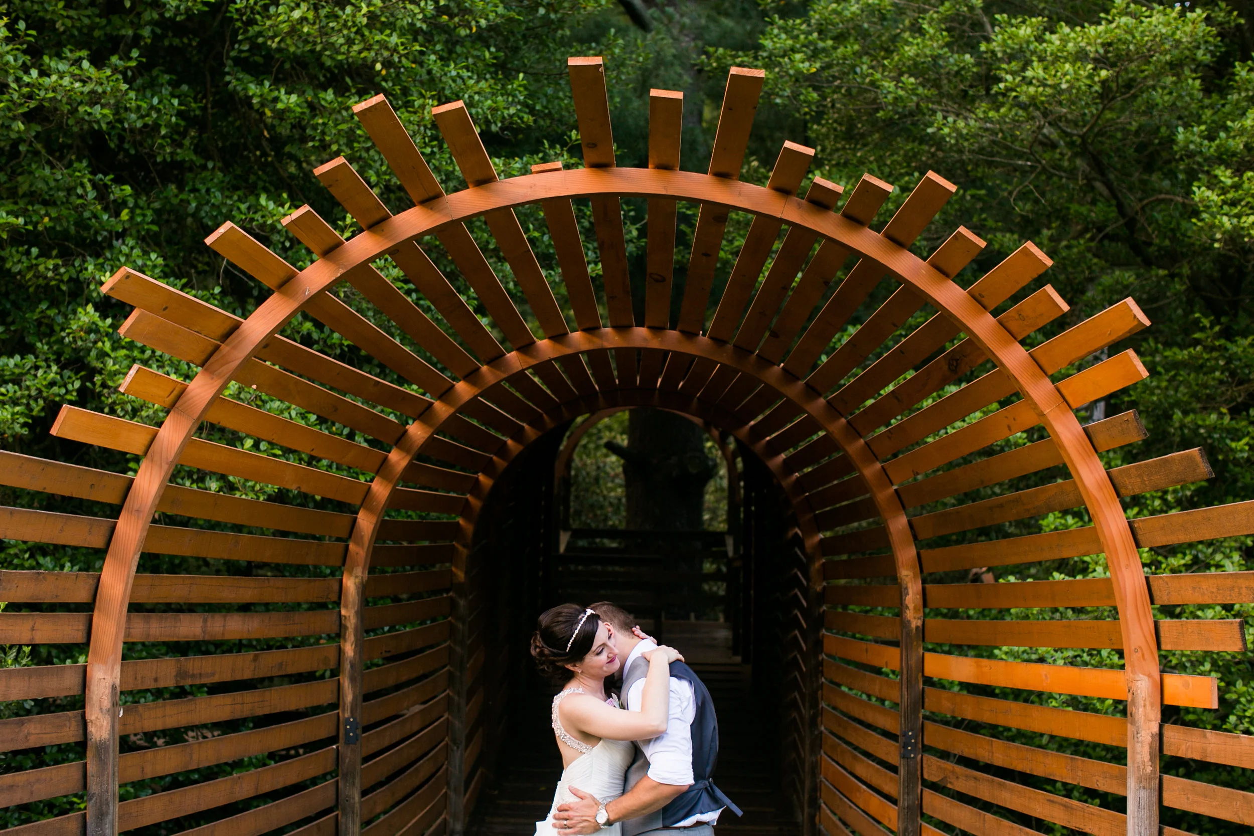 TYLER ARBORETUM WEDDING PHOTOGRAPHY LOVESTRUCK PICTURES-070.jpg