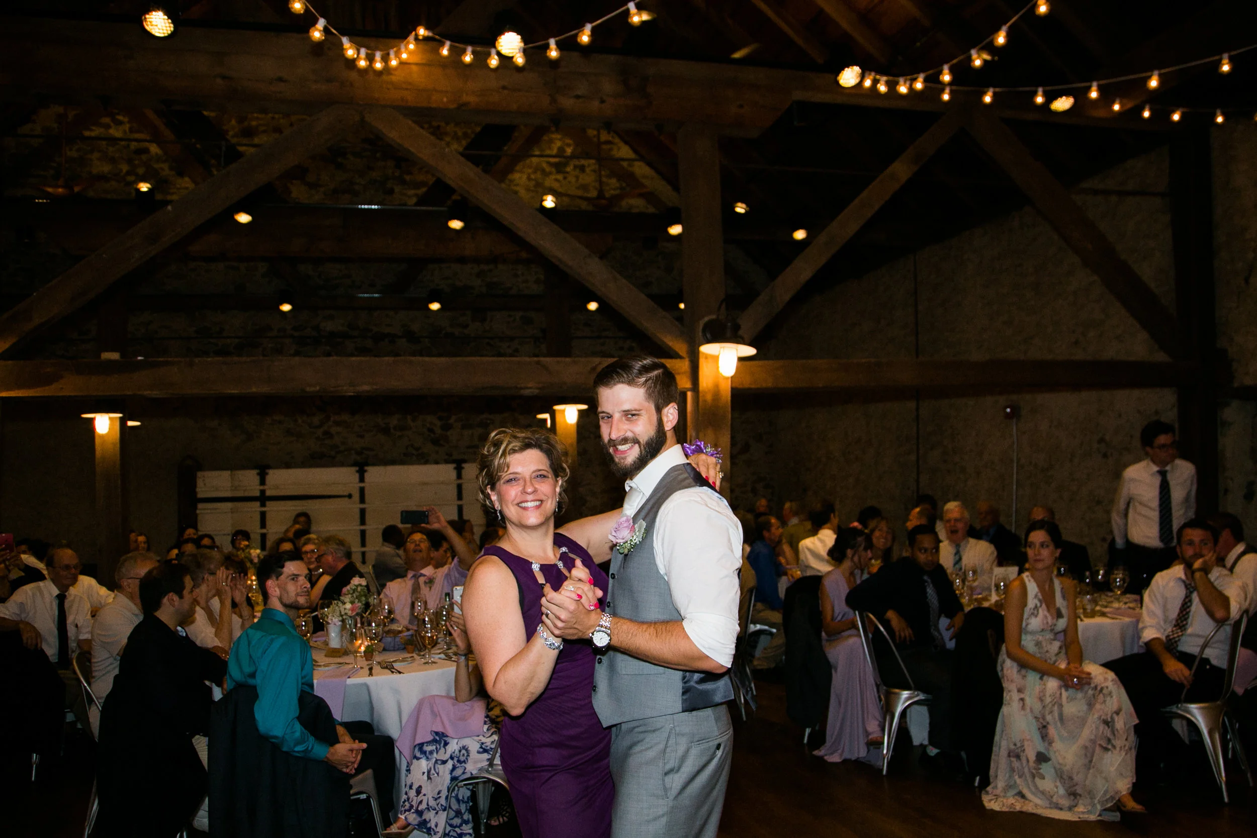 TYLER ARBORETUM WEDDING PHOTOGRAPHY LOVESTRUCK PICTURES-085.jpg