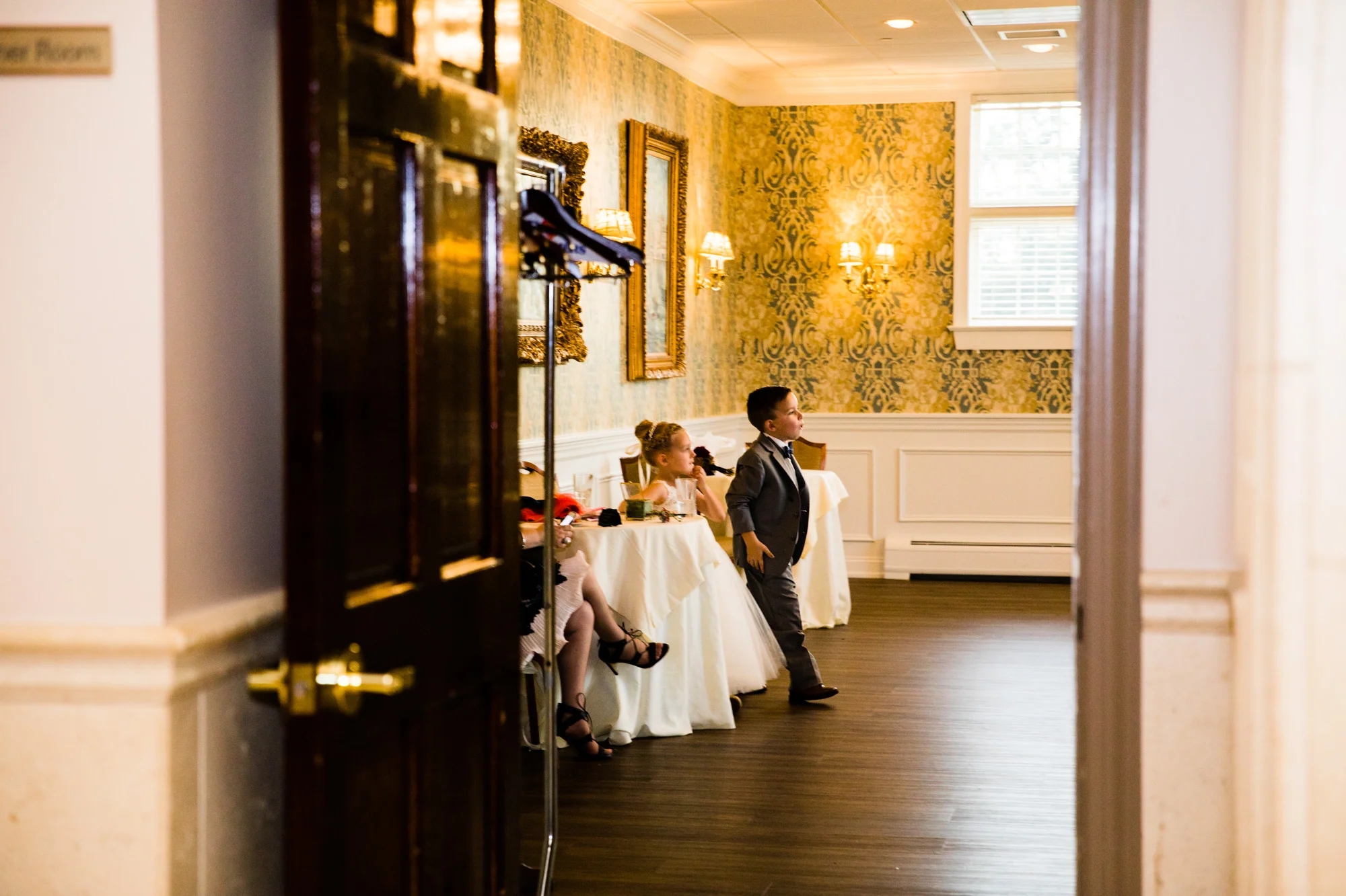 LOVESTRUCK PICTURES NORMANDY FARMS WEDDING - 072.jpg