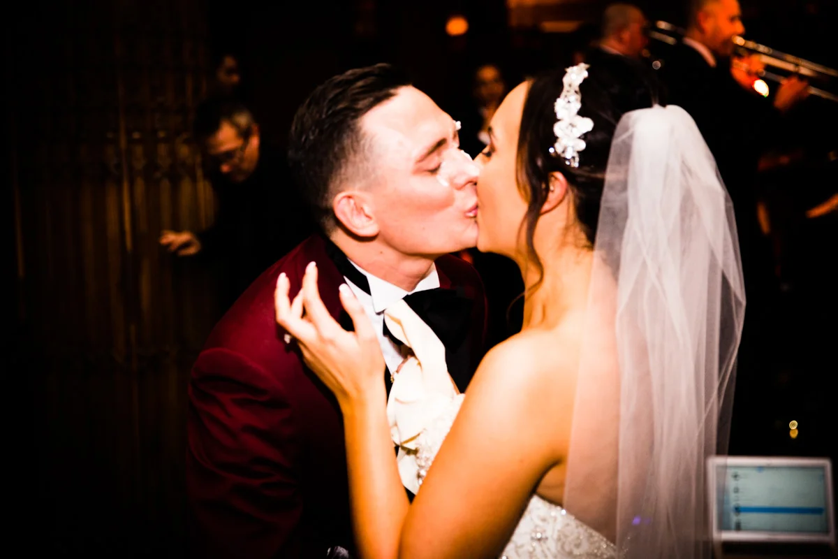 Crystal Tea Room Wedding Photos - LoveStruck Pictures - 142.jpg