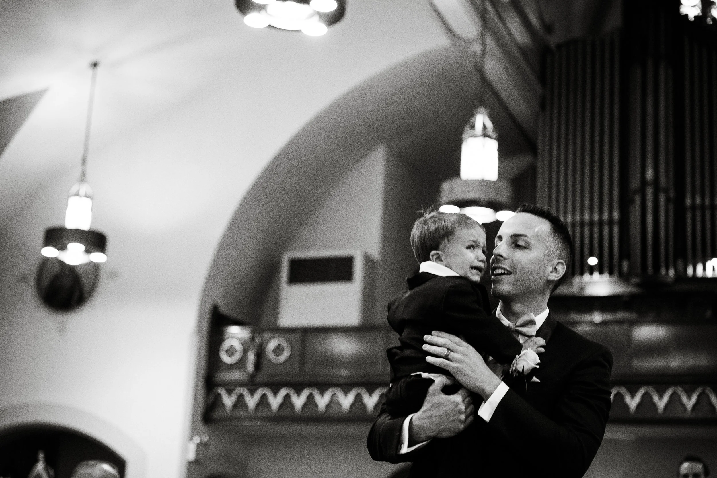 PHILADELPHIA BALLROOM WEDDING PHOTOS -034.jpg