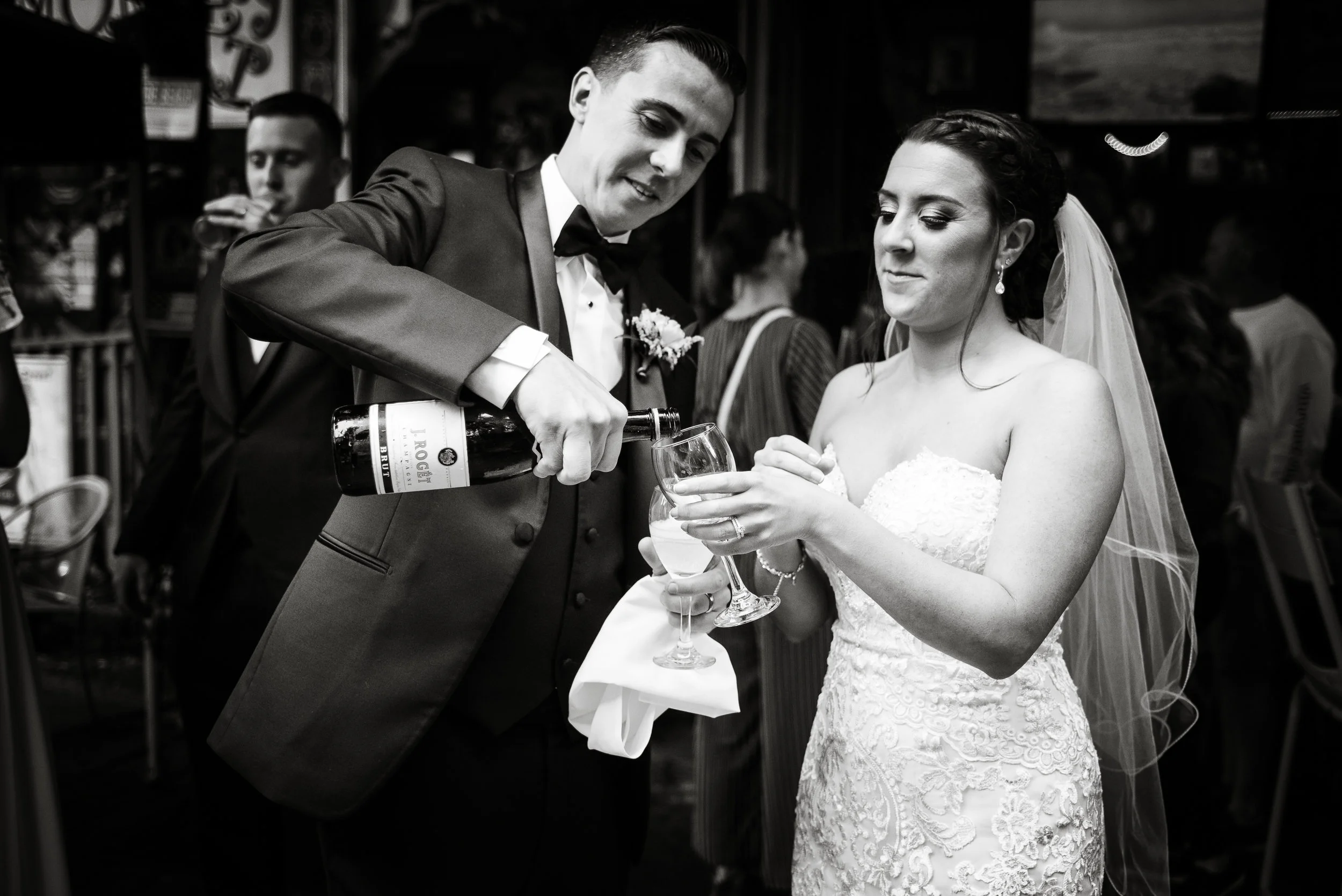 PHILADELPHIA BALLROOM WEDDING PHOTOS -072.jpg