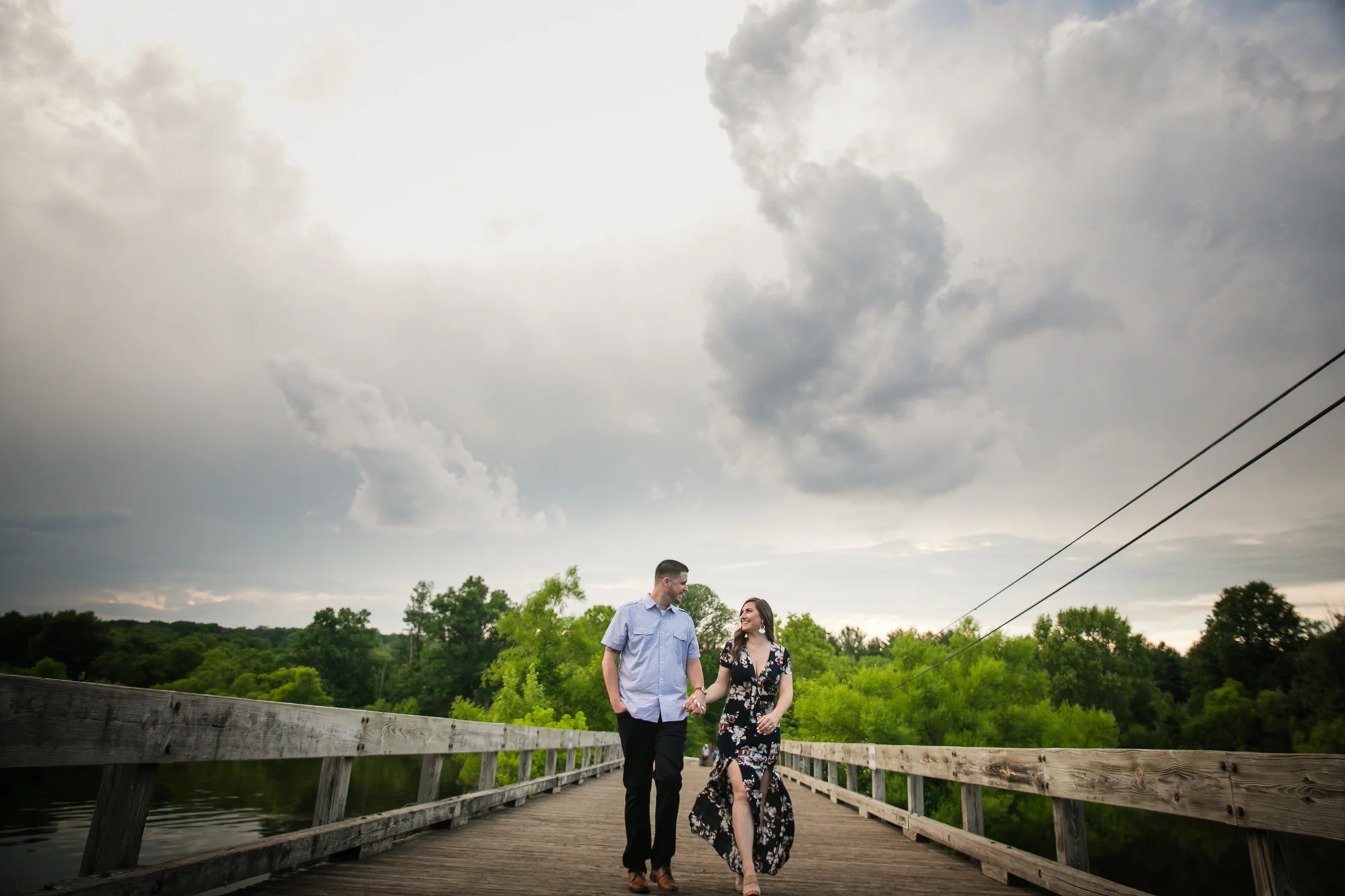 PEACE VALLEY PARK ENGAGEMENT PHOTOS - 014.jpg