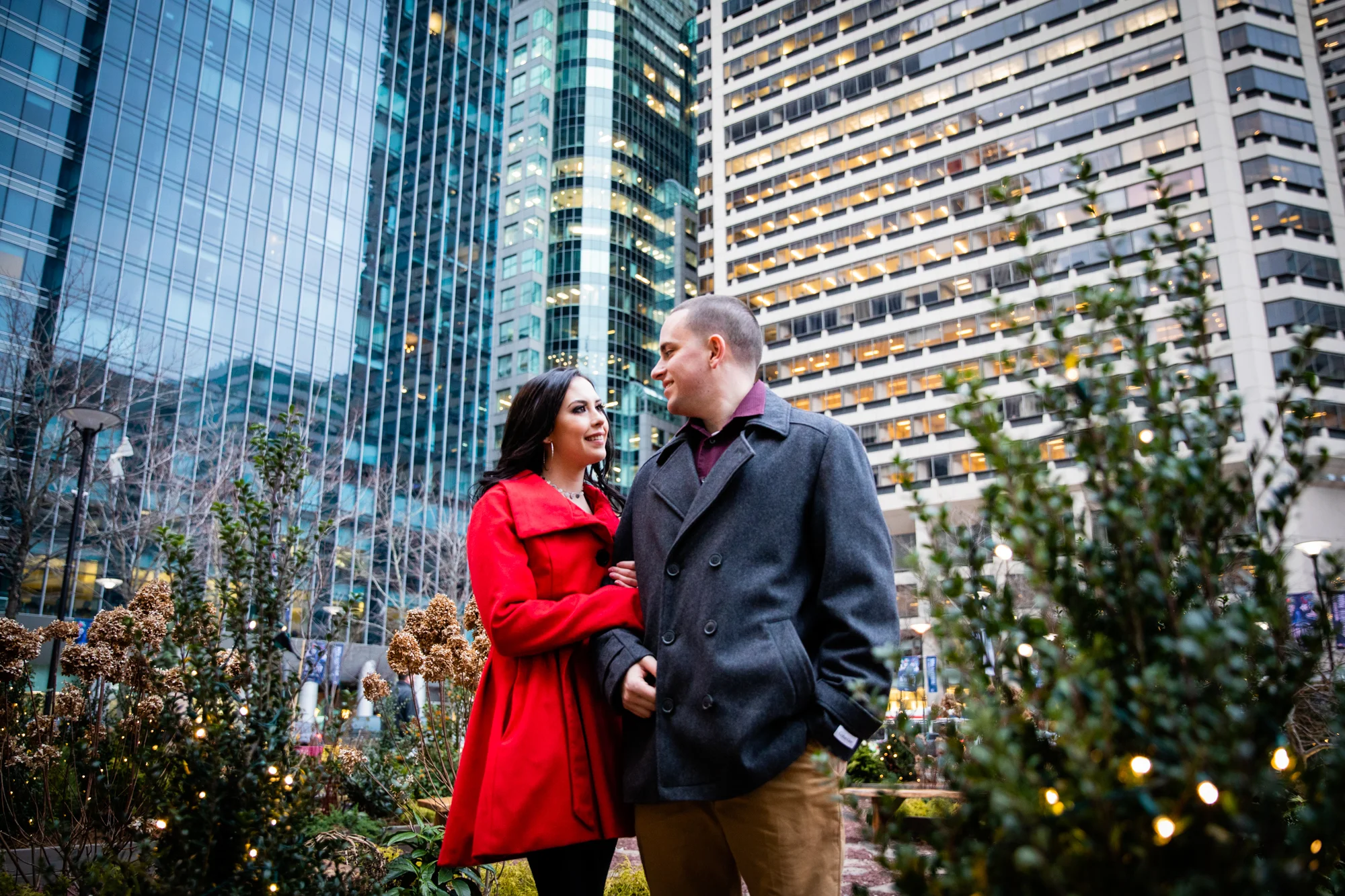 PHILADELPHIA CITY HALL ENGAGEMENT PHOTOS-19.jpg
