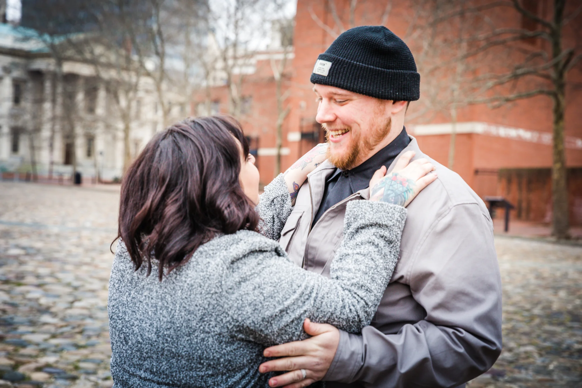 PHILADELPHIA OLD CITY ENGAGEMENT PHOTOS-1.jpg