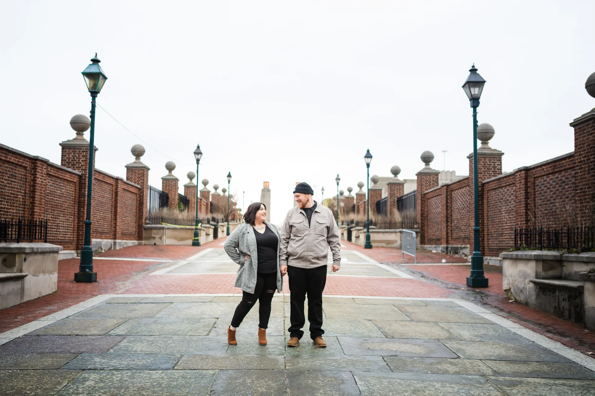 PHILADELPHIA OLD CITY ENGAGEMENT PHOTOS-19.jpg