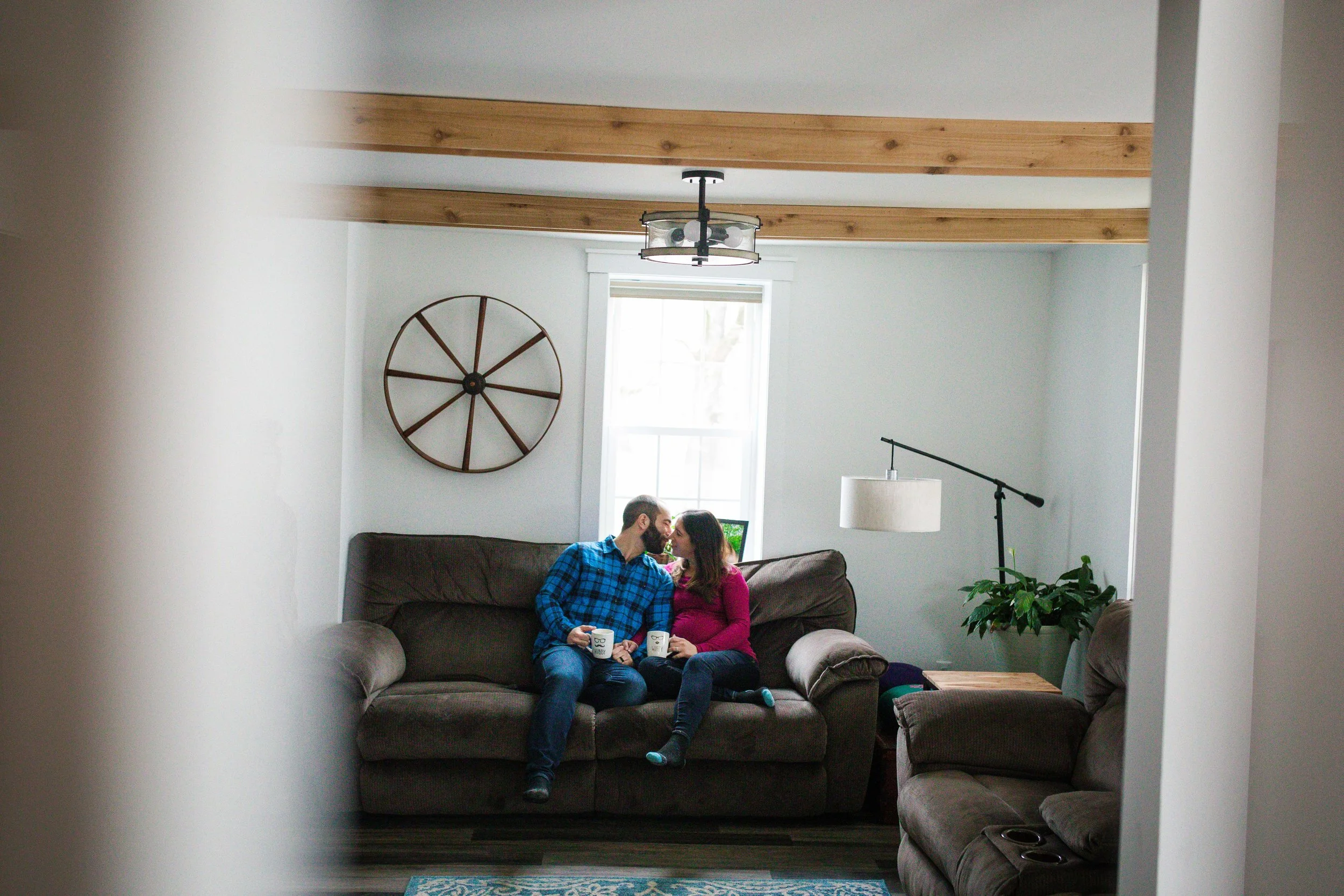 FARMHOUSE MATERNITY PHOTOS NEW JERSEY-12.jpg
