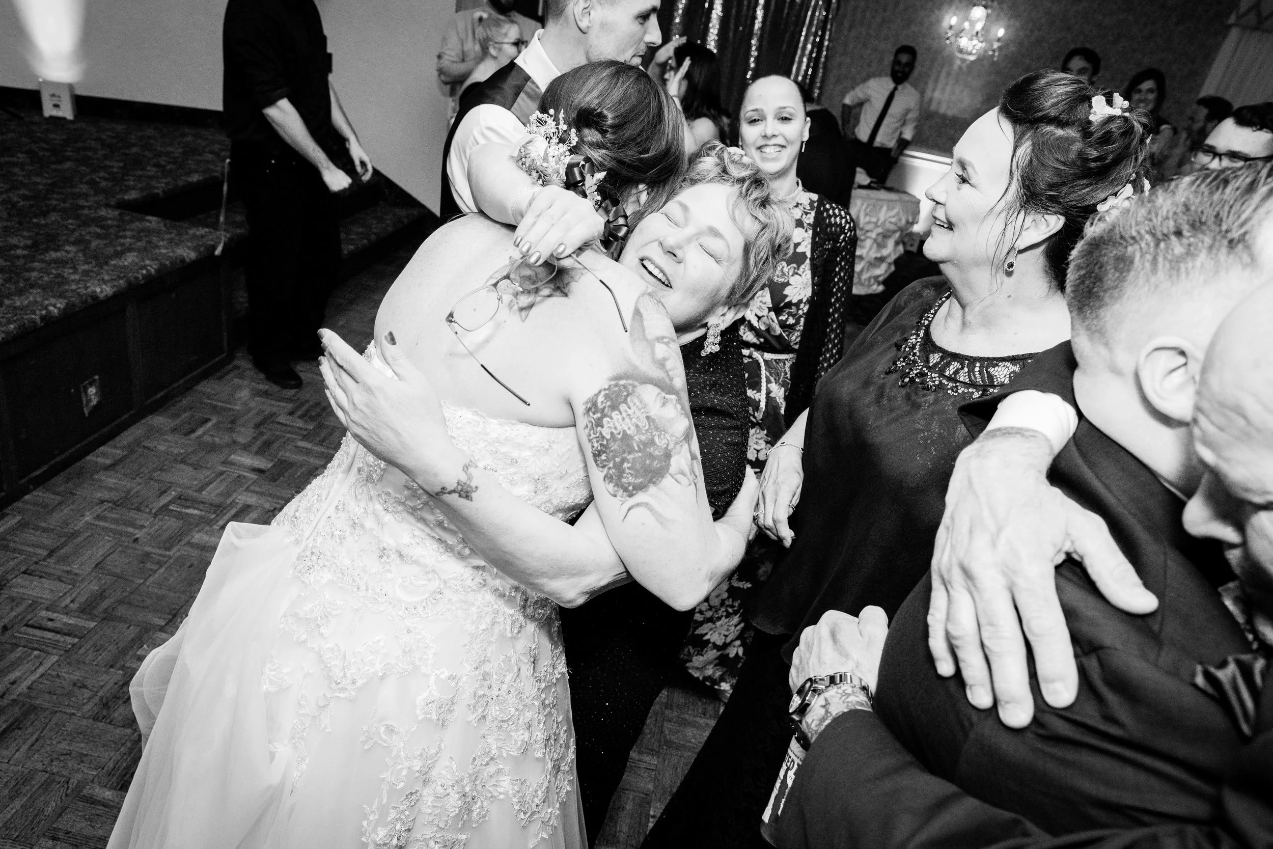 KRISTINA AND SHAWN - WATERFALL ROOM WEDDING - PHILADELPHIA-154.jpg