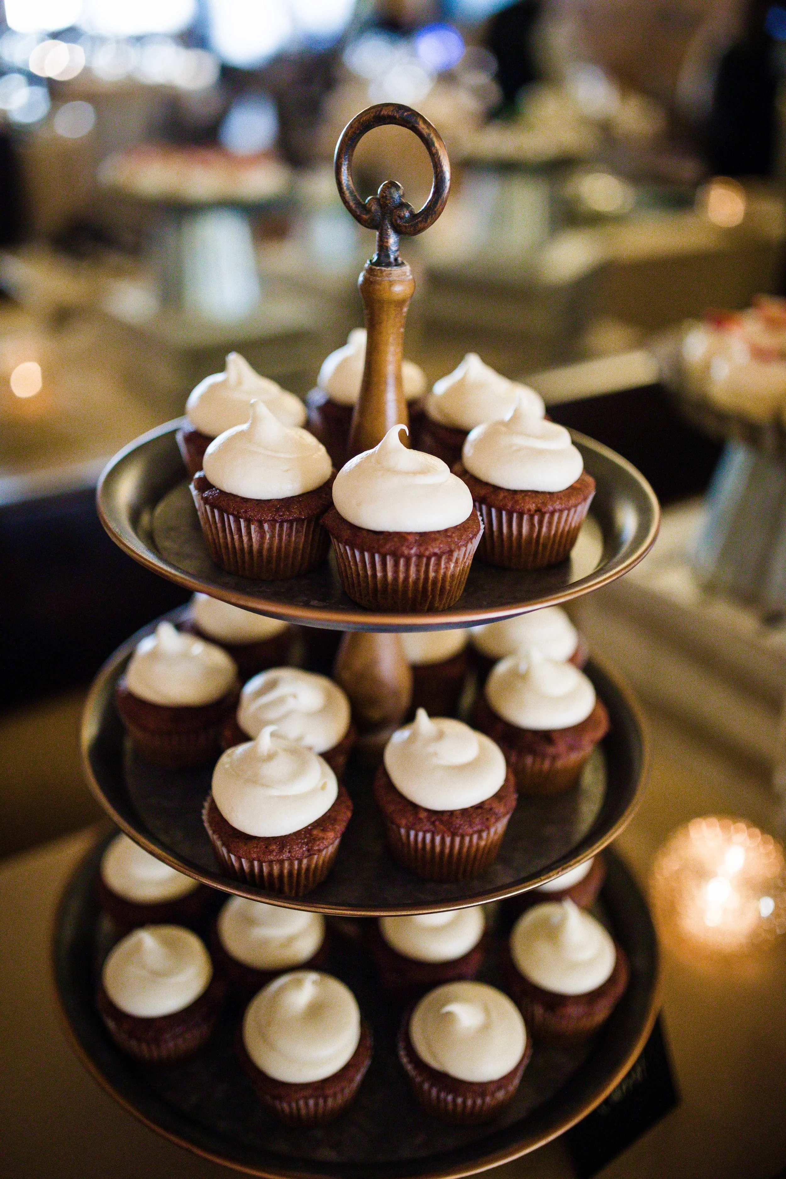 BEAR CREEK MOUNTAIN SKI RESORT WEDDING PHOTOGRAPHY-80.jpg
