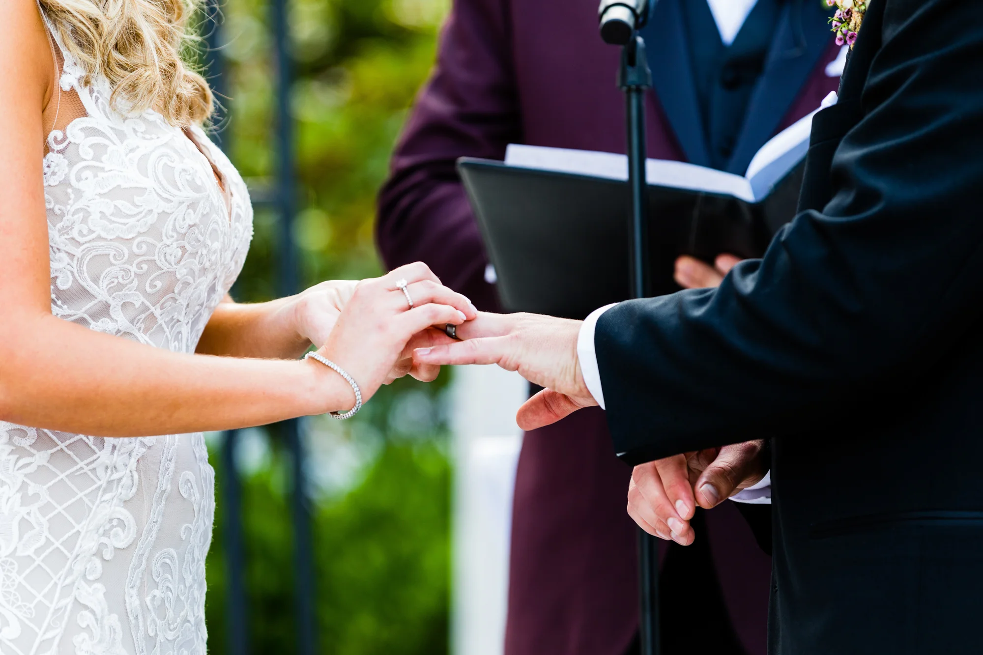 AMANDA AND CHRIS - THE MERION - WEDDING PHOTOGRAPHY-764.jpg