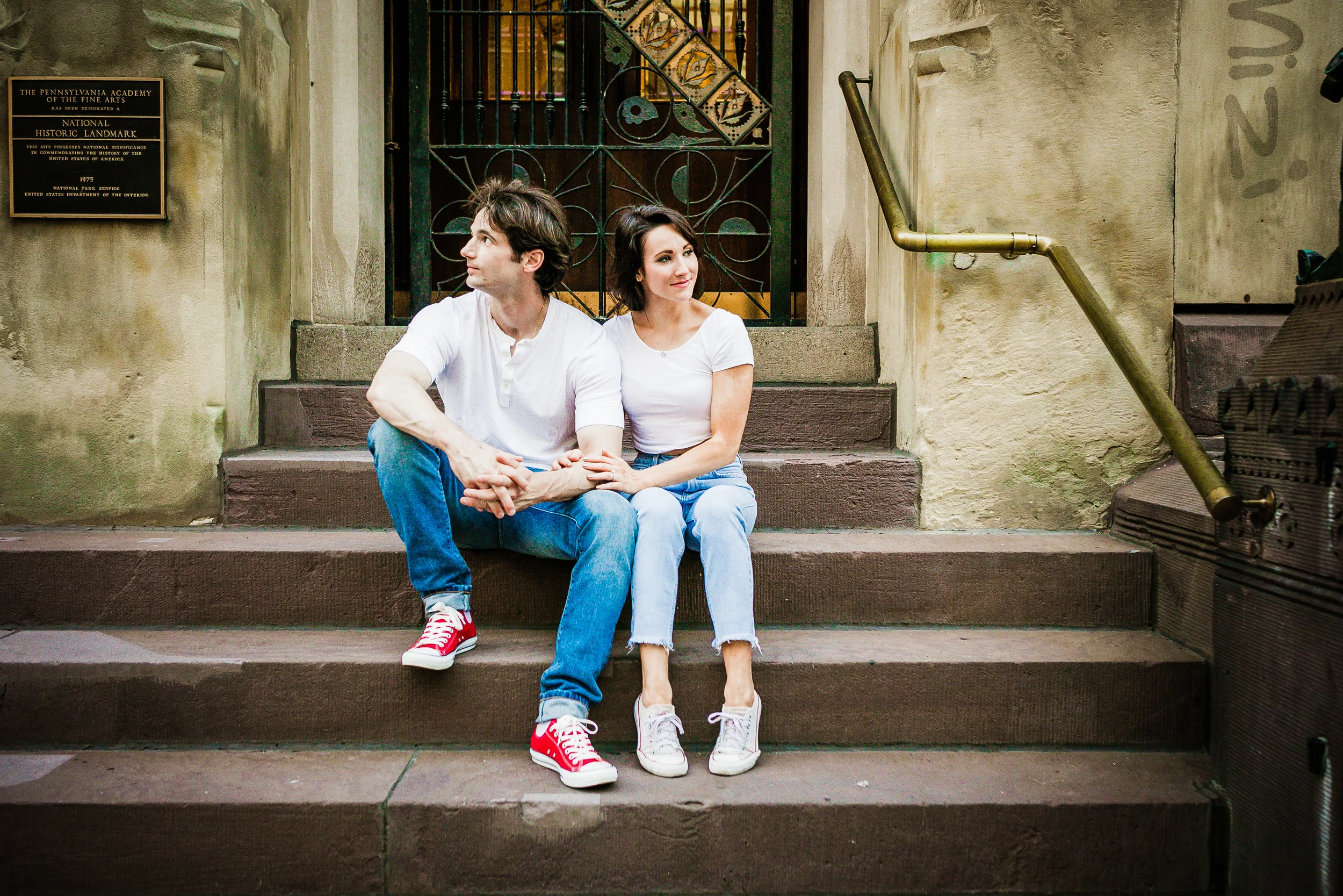 BOATHOUSE ROW ENGAGEMENT PHOTOS-28.jpg