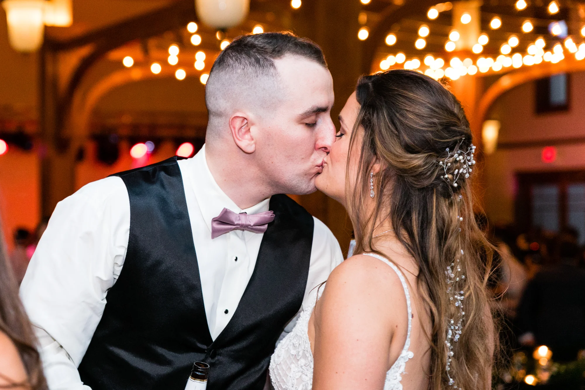 BRENDA AND KEIRAN - KNOWLTON MANSION-1075.jpg