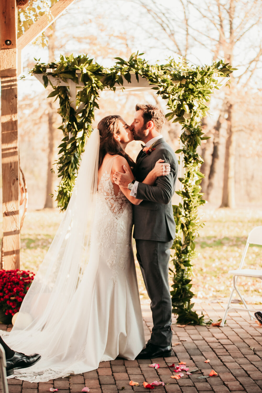 JOSEPH AMBLER INN WEDDING PHOTOGRAPHY- 31.jpg