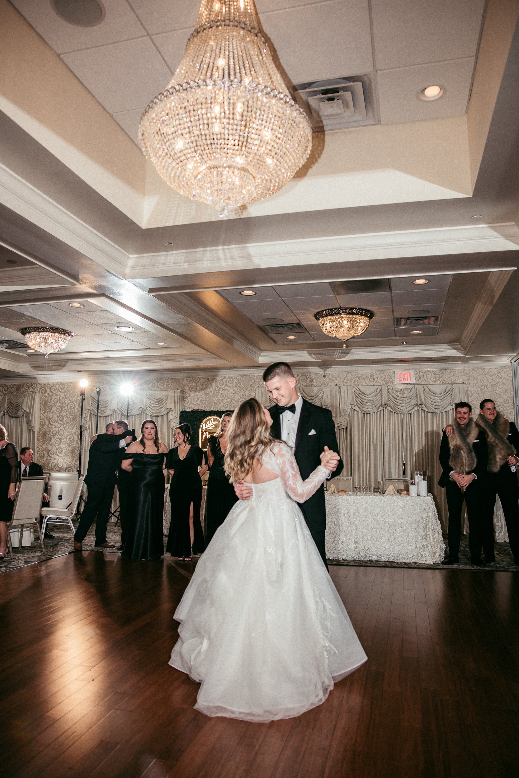 SPRINGFIELD COUNTRY CLUB WEDDING PHOTOGRAPHY - 63.jpg