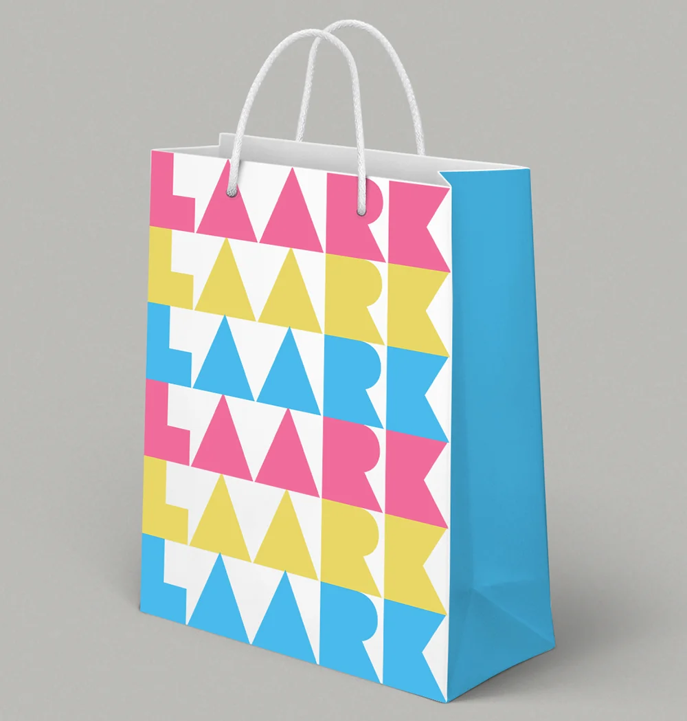 Laark-(Corporate)-Bag-02.jpg