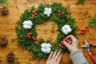 hands wreath.jpg